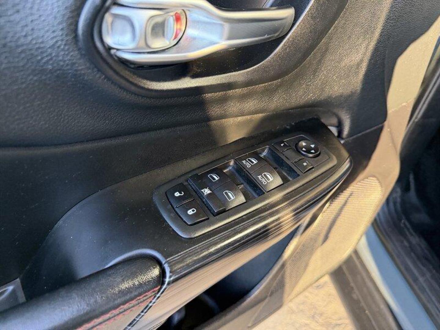 2014 Granite Crystal Metallic Clear Coat /Charcoal Jeep Cherokee Trailhawk (1C4PJMBB6EW) with an 2.4 engine, Automatic transmission, located at 25355 Eames Street, Channahon, IL, 60410, (815) 467-1807, 41.429108, -88.228432 - This 2014 Jeep Cherokee Trailhawk is built to dominate Granite Crystal Metallic Clear Coat outside, rugged black cloth inside, and a gutsy 2.4L Tigershark four-cylinder under the hood paired with Jeeps slick 9-speed automatic transmission. It hustles where others hesitate: 19 MPG city, 25 MPG highw - Photo#15