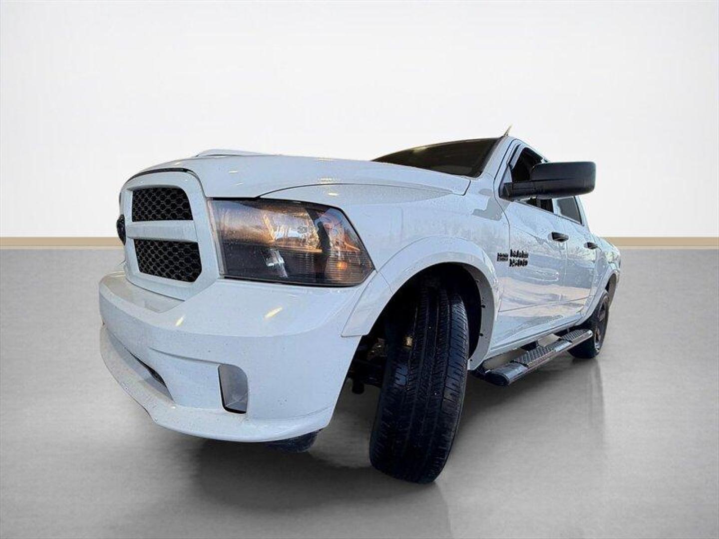 2016 Bright White Clear Coat RAM 1500 Tradesman Night Edition (1C6RR7KT7GS) with an HEMI 5.7L V8 395hp 410ft. lbs. engine, Automatic transmission, located at 25355 Eames Street, Channahon, IL, 60410, (815) 467-1807, 41.429108, -88.228432 - This isnt just a truck its a whole attitude. Meet this 2016 Ram 1500 Crew Cab 4x4 Night Edition blacked out, leveled up, and ready to make everything else in the lot look a little basic. HEMI power because just enough isnt your style Night Edition package black rims, black badges, blacked-out - Photo#7