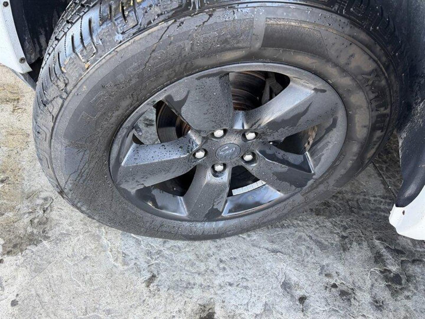 2016 Bright White Clear Coat RAM 1500 Tradesman Night Edition (1C6RR7KT7GS) with an HEMI 5.7L V8 395hp 410ft. lbs. engine, Automatic transmission, located at 25355 Eames Street, Channahon, IL, 60410, (815) 467-1807, 41.429108, -88.228432 - This isnt just a truck its a whole attitude. Meet this 2016 Ram 1500 Crew Cab 4x4 Night Edition blacked out, leveled up, and ready to make everything else in the lot look a little basic. HEMI power because just enough isnt your style Night Edition package black rims, black badges, blacked-out - Photo#9