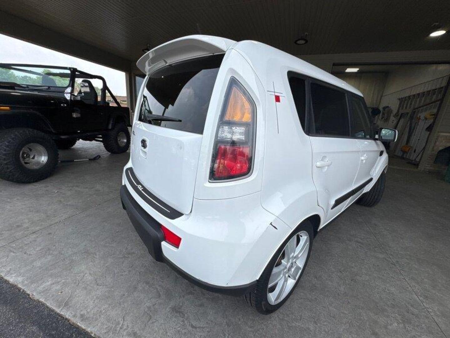 2011 Clear White Kia Soul Sport (KNDJT2A23B7) with an 2.0 engine, Automatic transmission, located at 25355 Eames Street, Channahon, IL, 60410, (815) 467-1807, 41.429108, -88.228432 - *BEIND SOLD AS IS AS SHOW, WE HAVE NOT INSPECTED* Introducing the vibrant and versatile 2011 Kia Soul +! This charming hatchback is powered by a zippy 2.0-liter engine that promises a fun and efficient driving experience. With its stylish design and spacious interior, the Kia Soul + is perfect for - Photo#3
