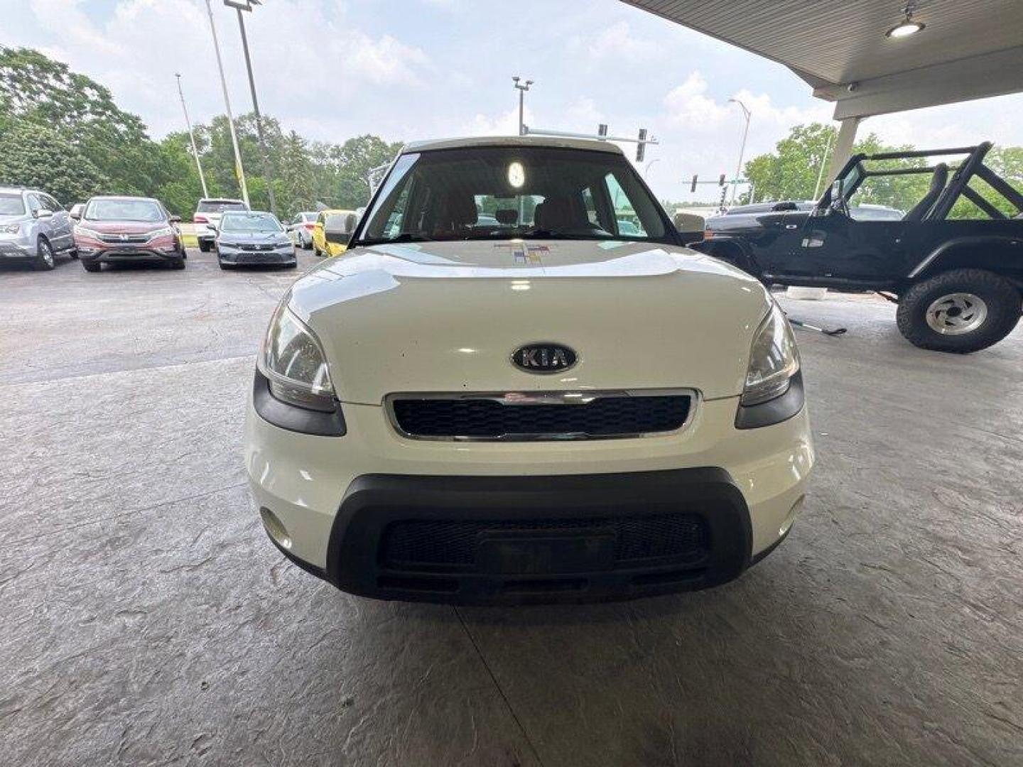 2011 Clear White Kia Soul Sport (KNDJT2A23B7) with an 2.0 engine, Automatic transmission, located at 25355 Eames Street, Channahon, IL, 60410, (815) 467-1807, 41.429108, -88.228432 - *BEIND SOLD AS IS AS SHOW, WE HAVE NOT INSPECTED* Introducing the vibrant and versatile 2011 Kia Soul +! This charming hatchback is powered by a zippy 2.0-liter engine that promises a fun and efficient driving experience. With its stylish design and spacious interior, the Kia Soul + is perfect for - Photo#8