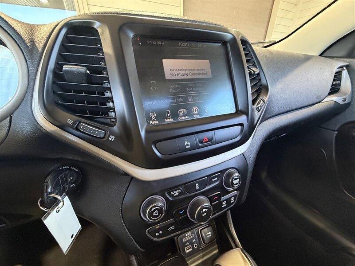 2016 Deep Cherry Red Crystal Pearl Coat Jeep Cherokee Latitude (1C4PJMCB5GW) with an 2.4 engine, Automatic transmission, located at 25355 Eames Street, Channahon, IL, 60410, (815) 467-1807, 41.429108, -88.228432 - Meet your next I actually have my life together ride: a 2016 Jeep Cherokee Latitude dressed in Deep Cherry Red Crystal Pearl Coat with a sleek Black interior and a sunroof that says, Yes, Ill be fabulous in the rain. Under the hood its powered by the reliable 2.4-liter four-cylinder that balances ev - Photo#18