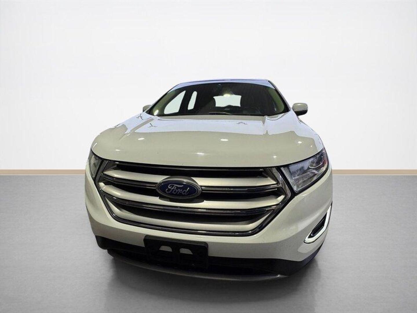 2015 Oxford White Ford Edge SEL (2FMTK4J9XFB) with an EcoBoost 2.0L Turbo I4 245hp 275ft. lbs. engine, Automatic transmission, located at 25355 Eames Street, Channahon, IL, 60410, (815) 467-1807, 41.429108, -88.228432 - This 2015 Ford Edge SEL offers a perfect combination of comfort, versatility, and everyday practicality. Taken in as a local trade-in, this Edge has been well cared for and is ready for its next owner. With its confident styling and smooth ride, its an excellent choice for families, commuters, or an - Photo#8