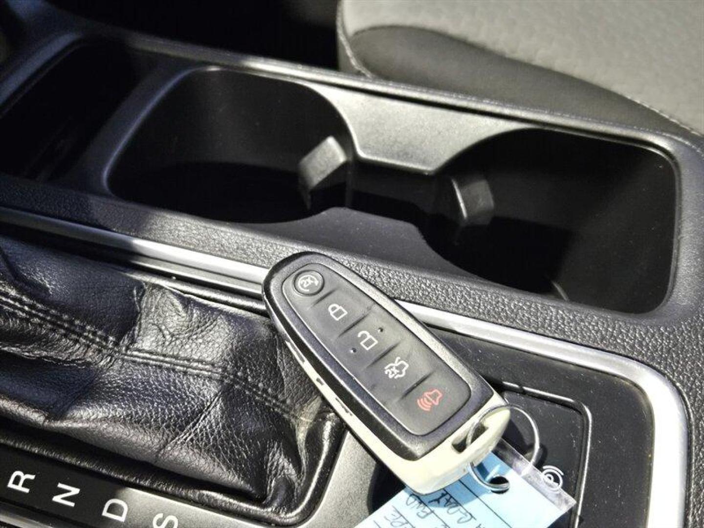 2019 Magnetic Ford Escape SE (1FMCU0GD7KU) with an EcoBoost 1.5L Turbo I4 179hp 177ft. lbs. engine, Automatic transmission, located at 25355 Eames Street, Channahon, IL, 60410, (815) 467-1807, 41.429108, -88.228432 - **2019 Ford Escape SE: The Sassy Crossover You Didn't Know You Needed!** Get ready to turn heads and conquer the road with this 2019 Ford Escape SE! Dressed to impress in a sleek Magnetic exterior, this beauty is not just a pretty face; she packs a punch with an EcoBoost 1.5L Turbo I4 engine that c - Photo#20