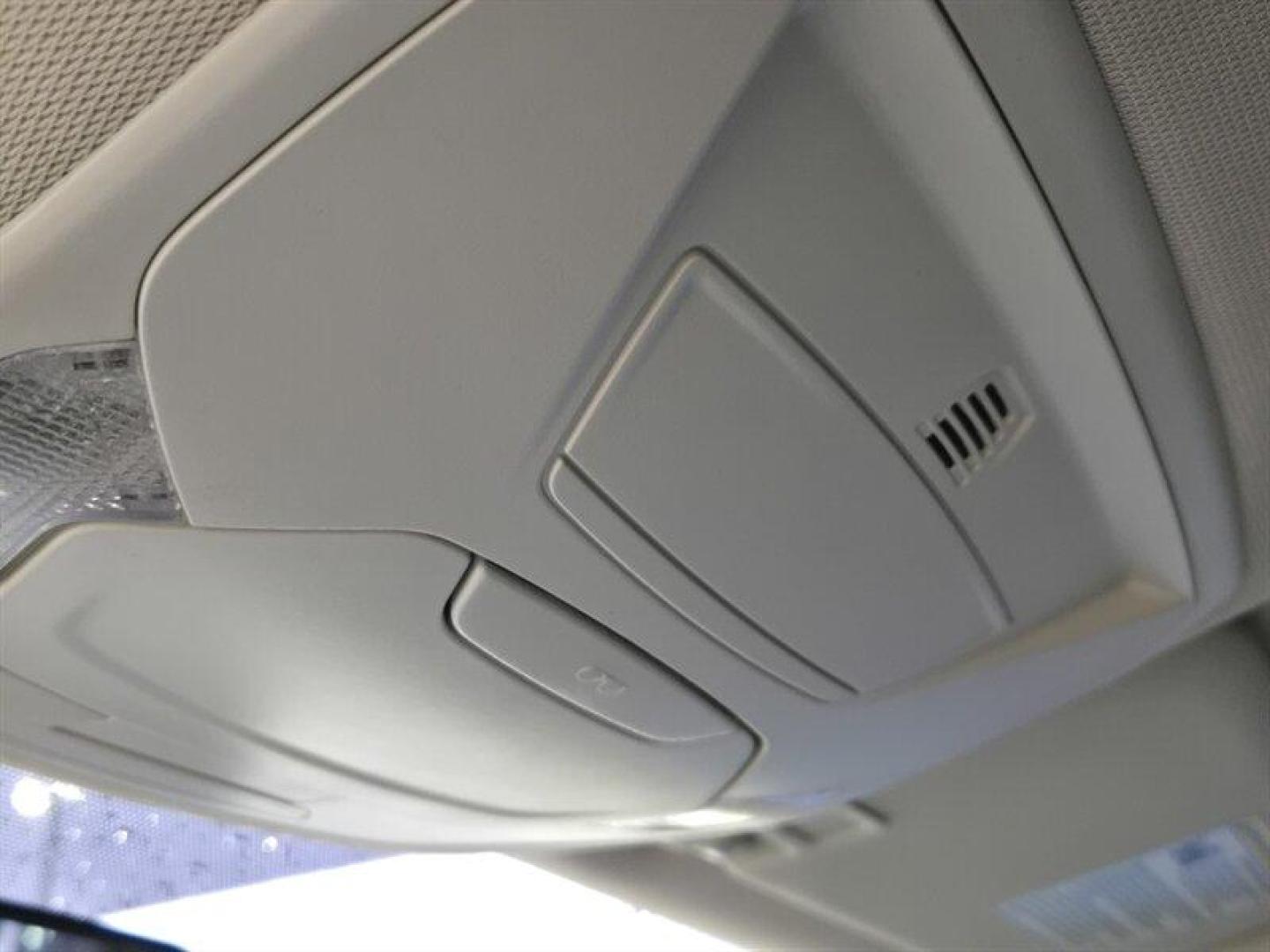 2019 Magnetic Ford Escape SE (1FMCU0GD7KU) with an EcoBoost 1.5L Turbo I4 179hp 177ft. lbs. engine, Automatic transmission, located at 25355 Eames Street, Channahon, IL, 60410, (815) 467-1807, 41.429108, -88.228432 - **2019 Ford Escape SE: The Sassy Crossover You Didn't Know You Needed!** Get ready to turn heads and conquer the road with this 2019 Ford Escape SE! Dressed to impress in a sleek Magnetic exterior, this beauty is not just a pretty face; she packs a punch with an EcoBoost 1.5L Turbo I4 engine that c - Photo#21