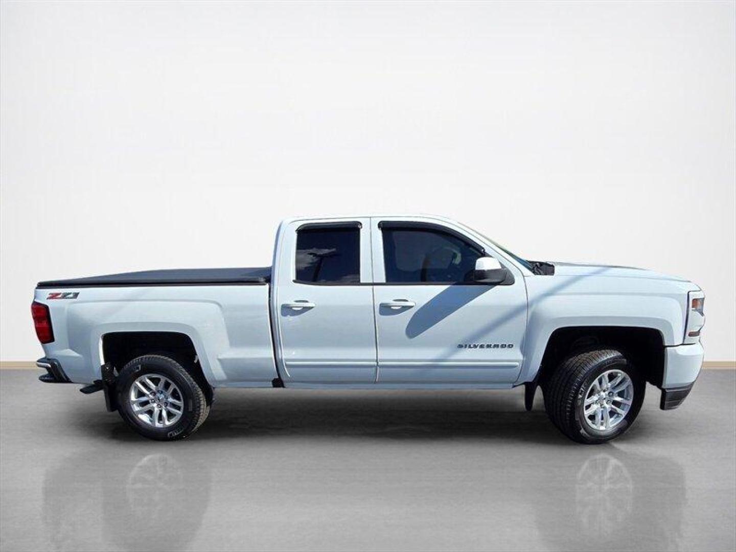 2016 Summit White Chevrolet Silverado 1500 LT LT2 (1GCVKREC6GZ) with an 5.3 engine, Automatic transmission, located at 25355 Eames Street, Channahon, IL, 60410, (815) 467-1807, 41.429108, -88.228432 - Photo#1