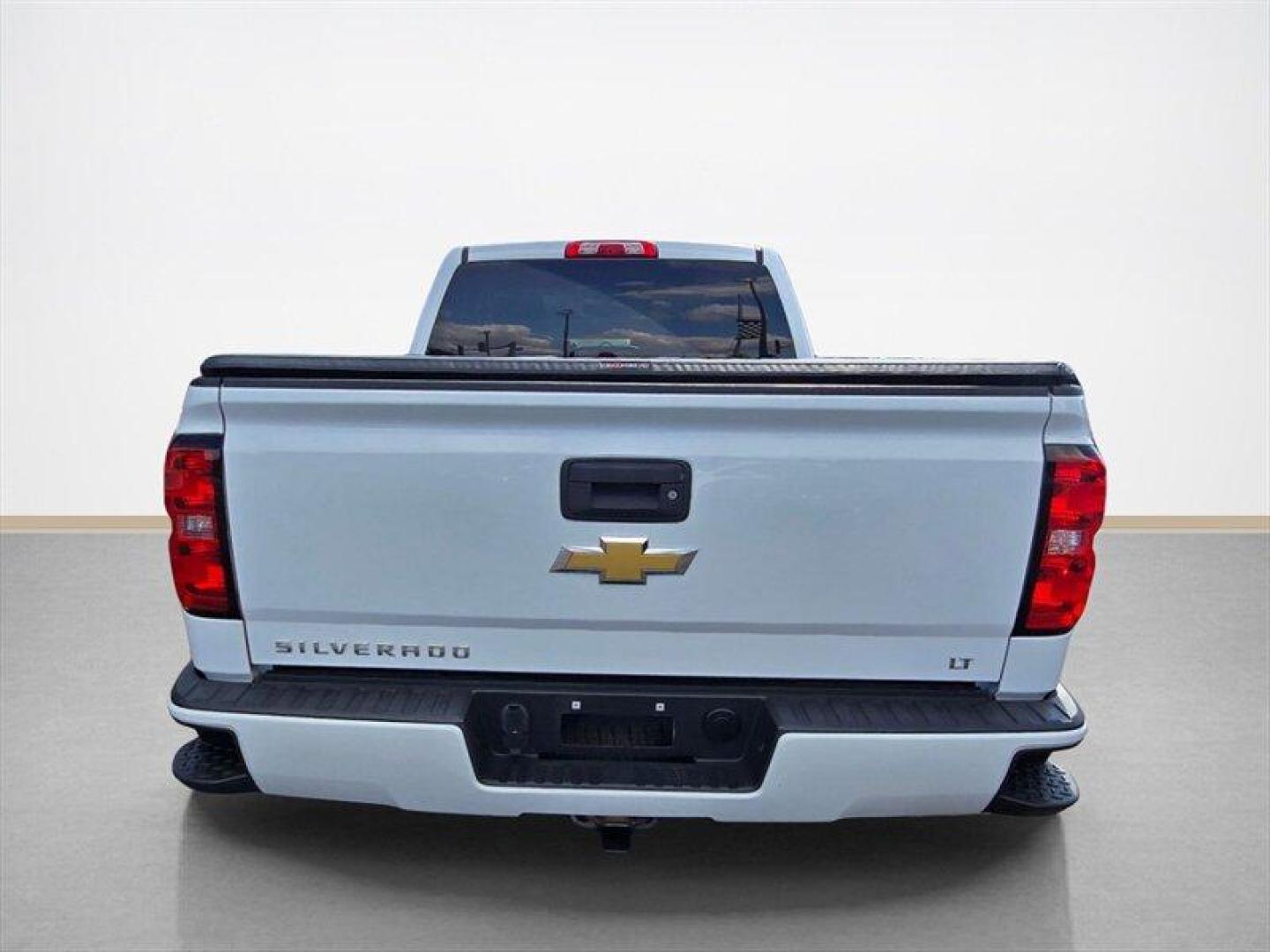 2016 Summit White Chevrolet Silverado 1500 LT LT2 (1GCVKREC6GZ) with an 5.3 engine, Automatic transmission, located at 25355 Eames Street, Channahon, IL, 60410, (815) 467-1807, 41.429108, -88.228432 - Photo#4