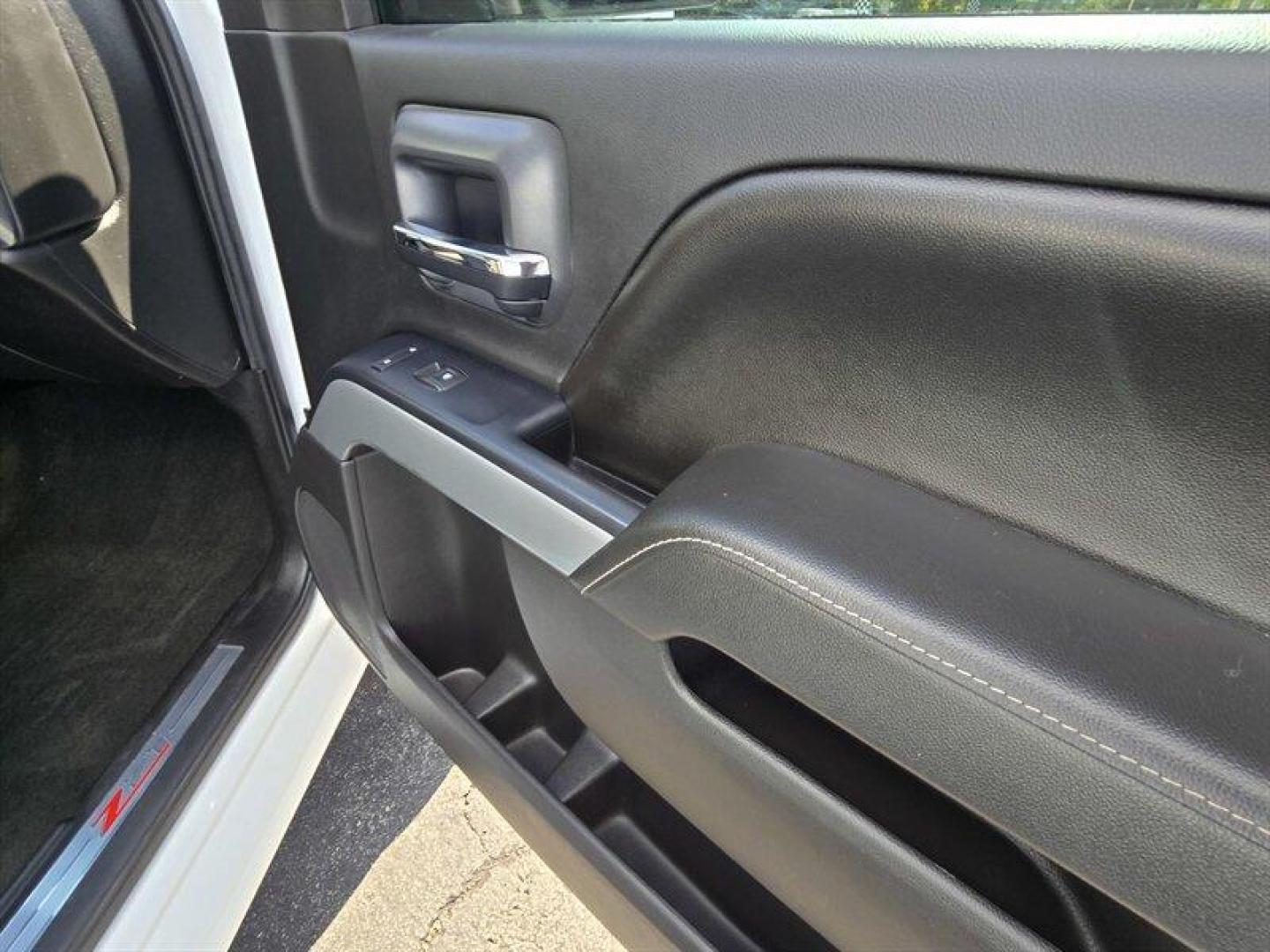 2016 Summit White Chevrolet Silverado 1500 LT LT2 (1GCVKREC6GZ) with an 5.3 engine, Automatic transmission, located at 25355 Eames Street, Channahon, IL, 60410, (815) 467-1807, 41.429108, -88.228432 - Photo#27