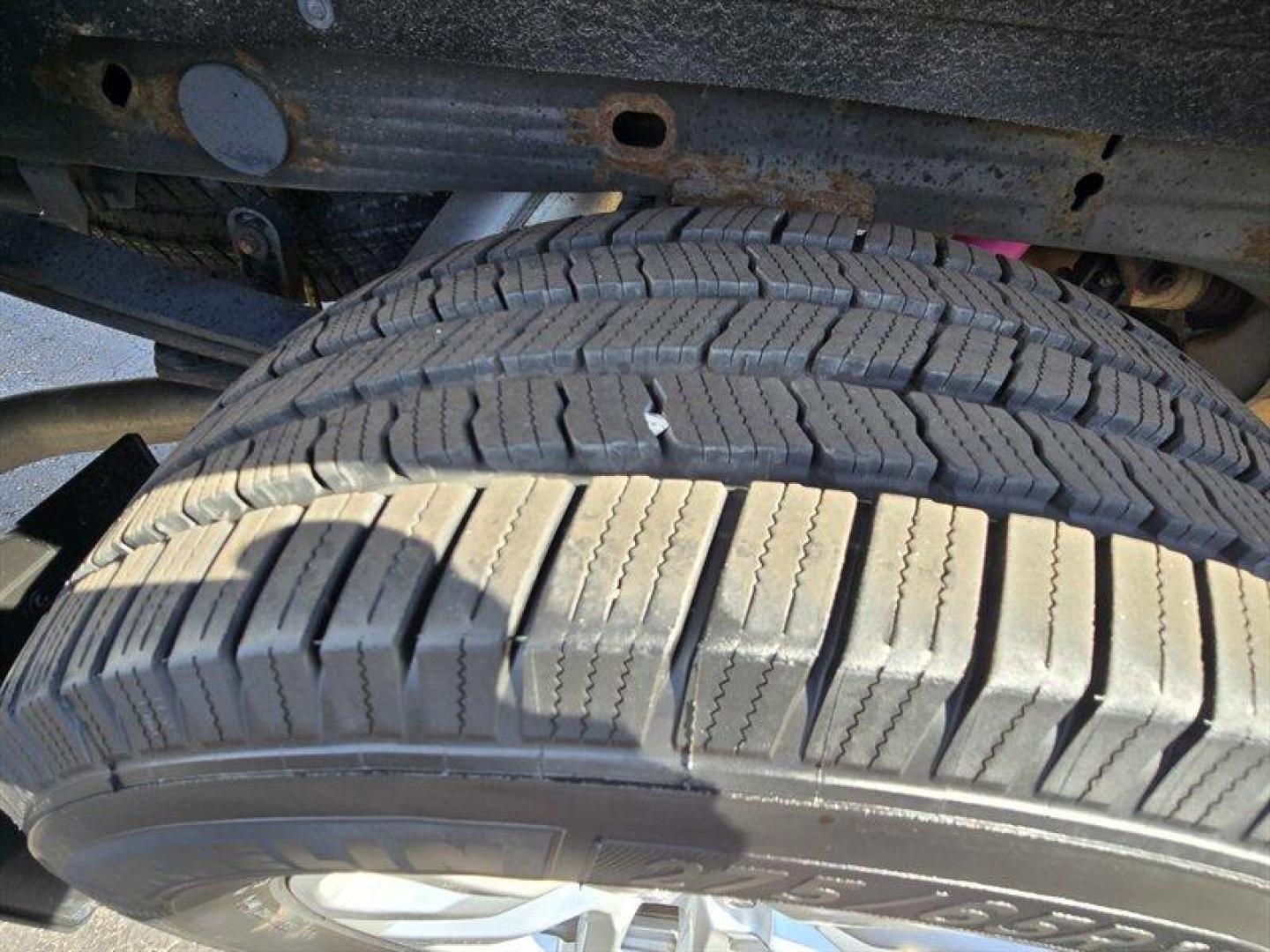 2016 Summit White Chevrolet Silverado 1500 LT LT2 (1GCVKREC6GZ) with an 5.3 engine, Automatic transmission, located at 25355 Eames Street, Channahon, IL, 60410, (815) 467-1807, 41.429108, -88.228432 - Photo#29