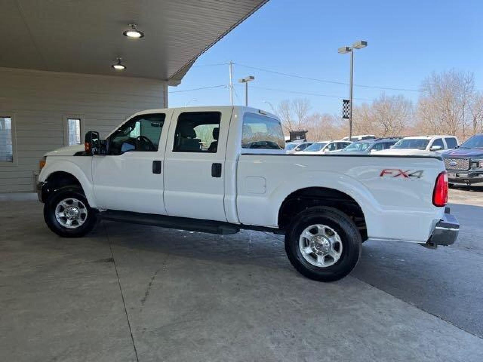 2016 Oxford White Ford F-250 Super Duty XL (1FT7W2B66GE) with an 6.2L Flex Fuel V8 38 engine, Automatic transmission, located at 25355 Eames Street, Channahon, IL, 60410, (815) 467-1807, 41.429108, -88.228432 - READY TO GET TO WORK! 4X4! Auto, all power, tilt, cruise, a/c, alloy wheels, keyless entry and more! If youre ready for a different, no hassle and pleasant car buying experience, then give us a chance! Were breaking the standard Car Sales mold and making one of our very own youll be sure to apprecia - Photo #5