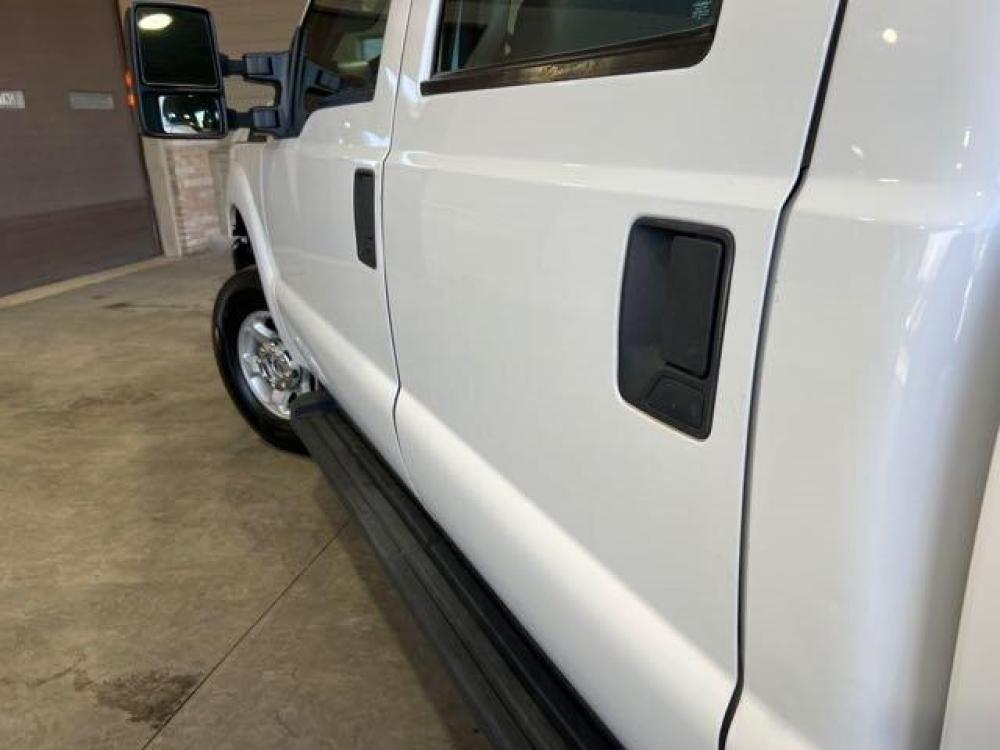 2016 Oxford White Ford F-250 Super Duty FX4 (1FT7W2B66GE) with an 6.2L Flex Fuel V8 385hp 405ft. lbs. engine, Automatic transmission, located at 25355 Eames Street, Channahon, IL, 60410, (815) 467-1807, 41.429108, -88.228432 - Photo #8