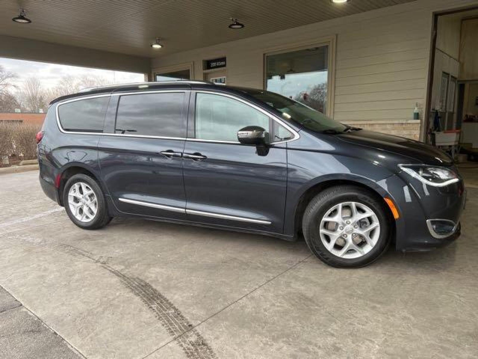 2020 Granite Crystal Metallic Clear Coat Chrysler Pacifica Limited (2C4RC1GG6LR) with an Pentastar 3.6L V6 287hp 262ft. lbs. engine, Automatic transmission, located at 25355 Eames Street, Channahon, IL, 60410, (815) 467-1807, 41.429108, -88.228432 - CLEAN LOADED PACIFICA! HEATED AND COOLED LEATHER! NAVIGATION! SUNROOF! BACK UP CAMERA! REMOTE START! *CPO 3 MONTH/3,000 MILE WARRANTY INCLUDED* Auto, all power, tilt, cruise, a/c, alloy wheels, keyless entry and more! If youre ready for a different, no hassle and pleasant car buying experience, then - Photo #2
