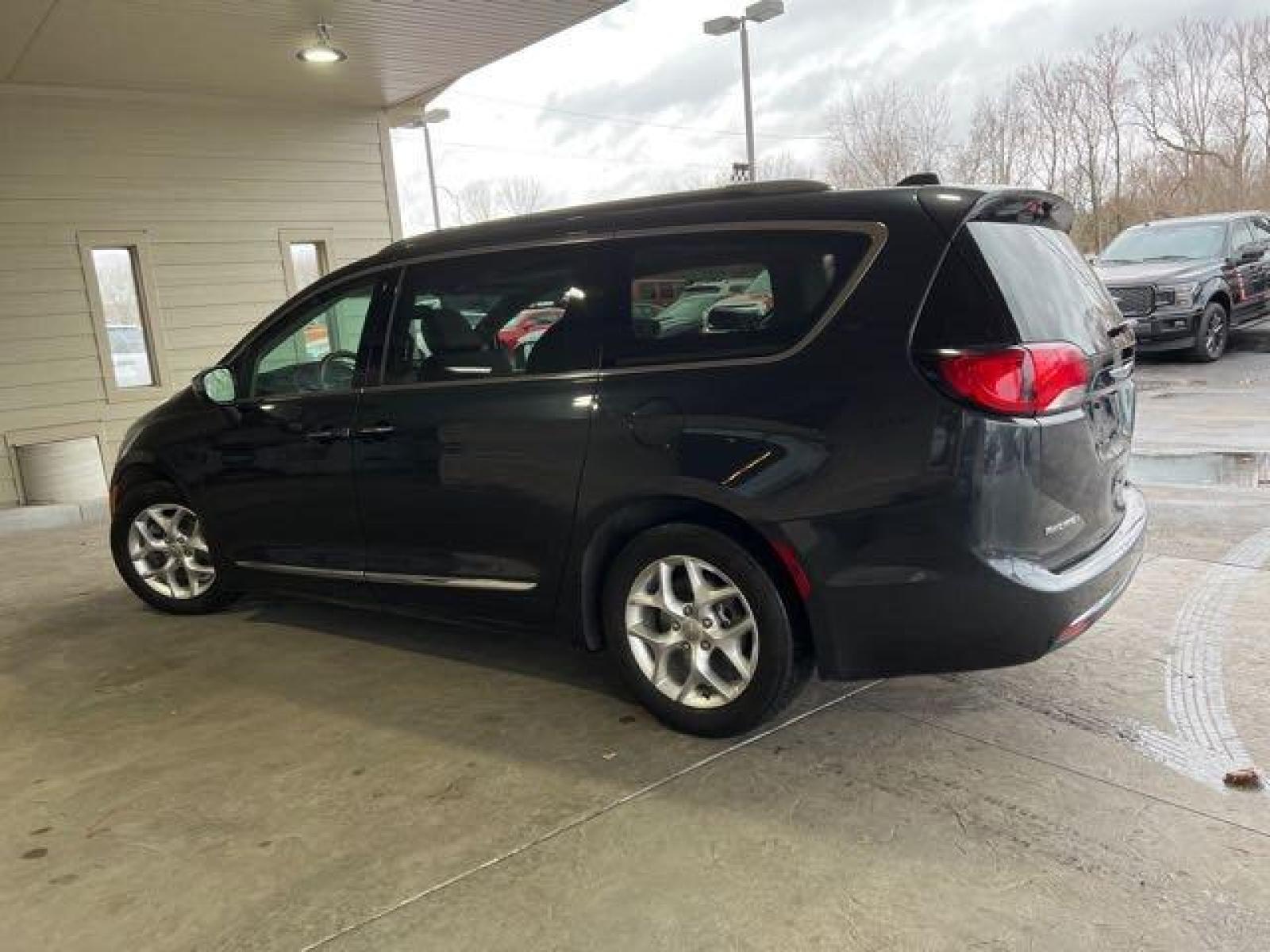 2020 Granite Crystal Metallic Clear Coat Chrysler Pacifica Limited (2C4RC1GG6LR) with an Pentastar 3.6L V6 287hp 262ft. lbs. engine, Automatic transmission, located at 25355 Eames Street, Channahon, IL, 60410, (815) 467-1807, 41.429108, -88.228432 - CLEAN LOADED PACIFICA! HEATED AND COOLED LEATHER! NAVIGATION! SUNROOF! BACK UP CAMERA! REMOTE START! *CPO 3 MONTH/3,000 MILE WARRANTY INCLUDED* Auto, all power, tilt, cruise, a/c, alloy wheels, keyless entry and more! If youre ready for a different, no hassle and pleasant car buying experience, then - Photo #6
