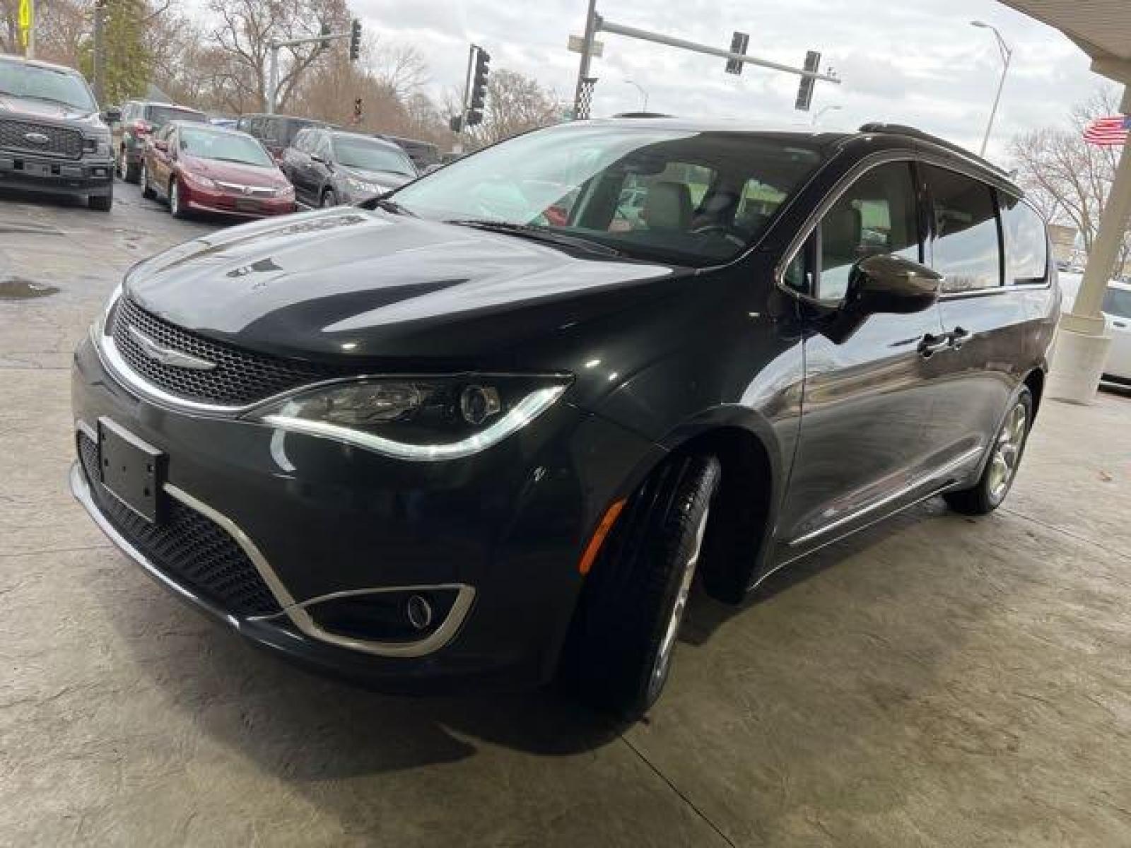 2020 Granite Crystal Metallic Clear Coat Chrysler Pacifica Limited (2C4RC1GG6LR) with an Pentastar 3.6L V6 28 engine, Automatic transmission, located at 25355 Eames Street, Channahon, IL, 60410, (815) 467-1807, 41.429108, -88.228432 - CLEAN LOADED PACIFICA! HEATED AND COOLED LEATHER! NAVIGATION! SUNROOF! BACK UP CAMERA! REMOTE START! Auto, all power, tilt, cruise, a/c, alloy wheels, keyless entry and more! If youre ready for a different, no hassle and pleasant car buying experience, then give us a chance! Were breaking the standa - Photo #7