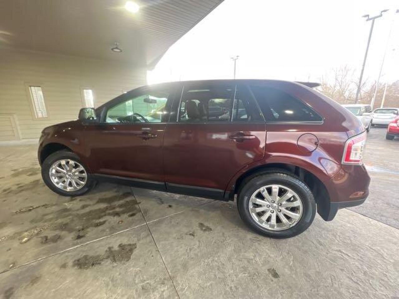 2010 Cinnamon Metallic Ford Edge SEL (2FMDK3JCXAB) with an 3.5L V6 265hp 250ft. lbs. engine, Automatic transmission, located at 25355 Eames Street, Channahon, IL, 60410, (815) 467-1807, 41.429108, -88.228432 - Photo #5