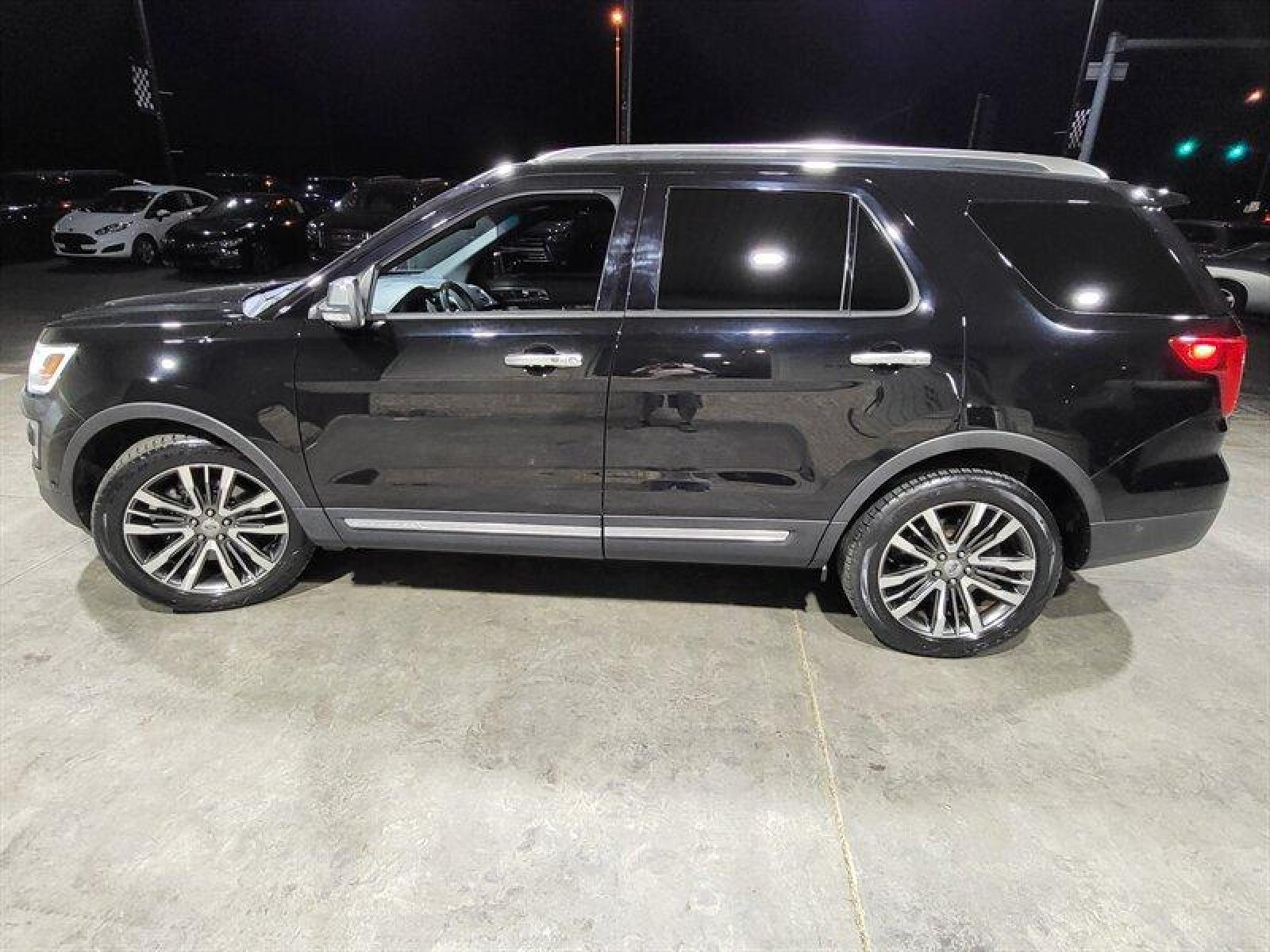 2016 Shadow Black Ford Explorer Platinum (1FM5K8HT8GG) with an EcoBoost 3.5L Twin Turbo V6 365hp 350ft. lbs. engine, Automatic transmission, located at 25355 Eames Street, Channahon, IL, 60410, (815) 467-1807, 41.429108, -88.228432 - Photo #11