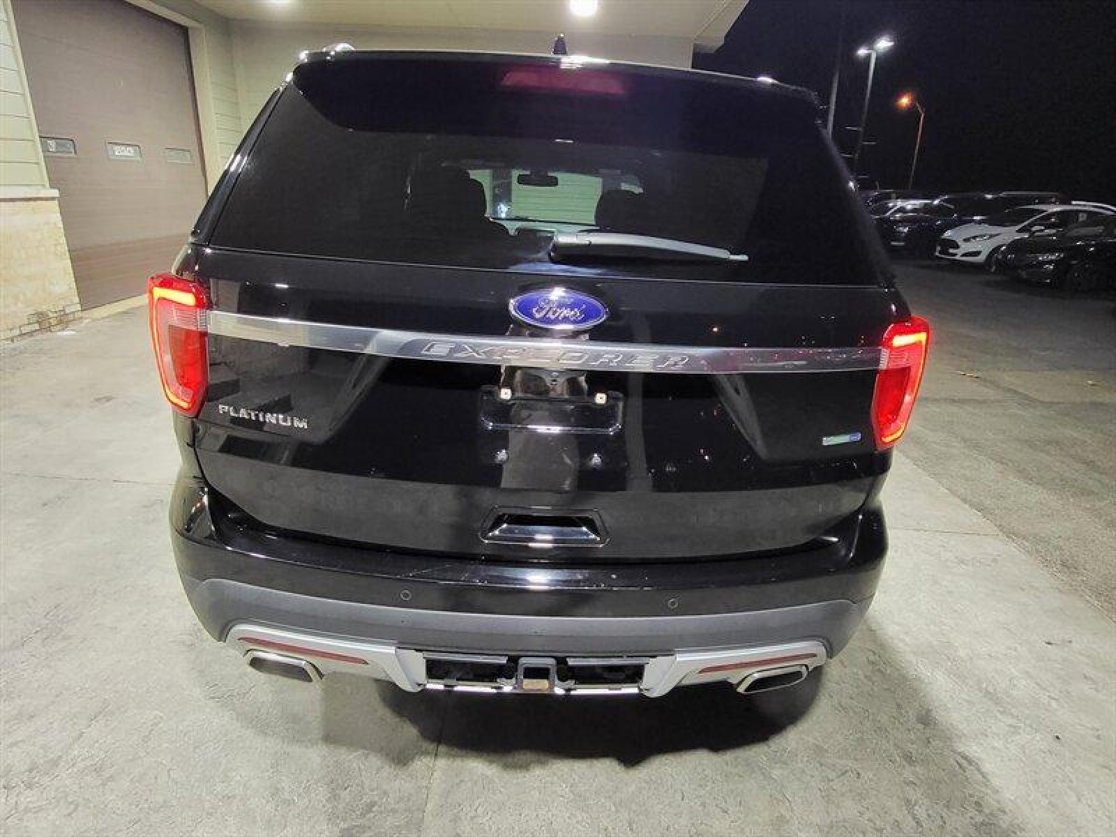 2016 Shadow Black Ford Explorer Platinum (1FM5K8HT8GG) with an EcoBoost 3.5L Twin Turbo V6 365hp 350ft. lbs. engine, Automatic transmission, located at 25355 Eames Street, Channahon, IL, 60410, (815) 467-1807, 41.429108, -88.228432 - Photo #7