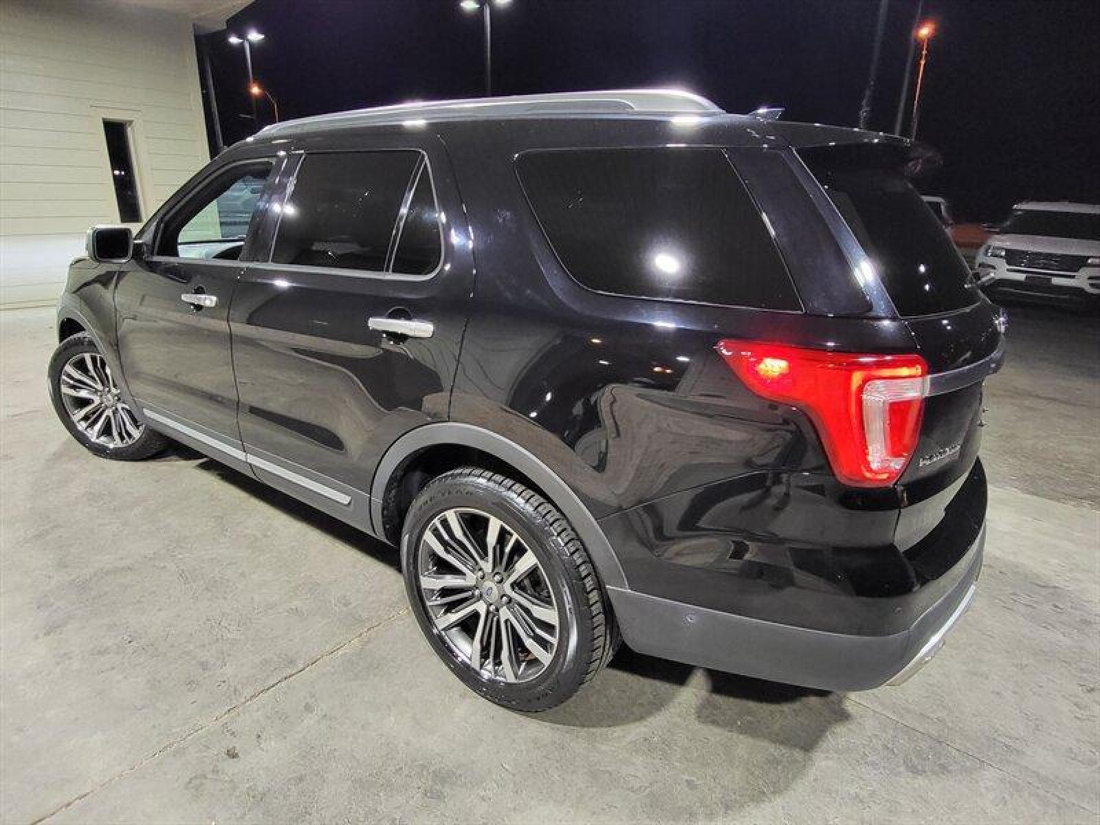 2016 Shadow Black Ford Explorer Platinum (1FM5K8HT8GG) with an EcoBoost 3.5L Twin Turbo V6 365hp 350ft. lbs. engine, Automatic transmission, located at 25355 Eames Street, Channahon, IL, 60410, (815) 467-1807, 41.429108, -88.228432 - Photo #9