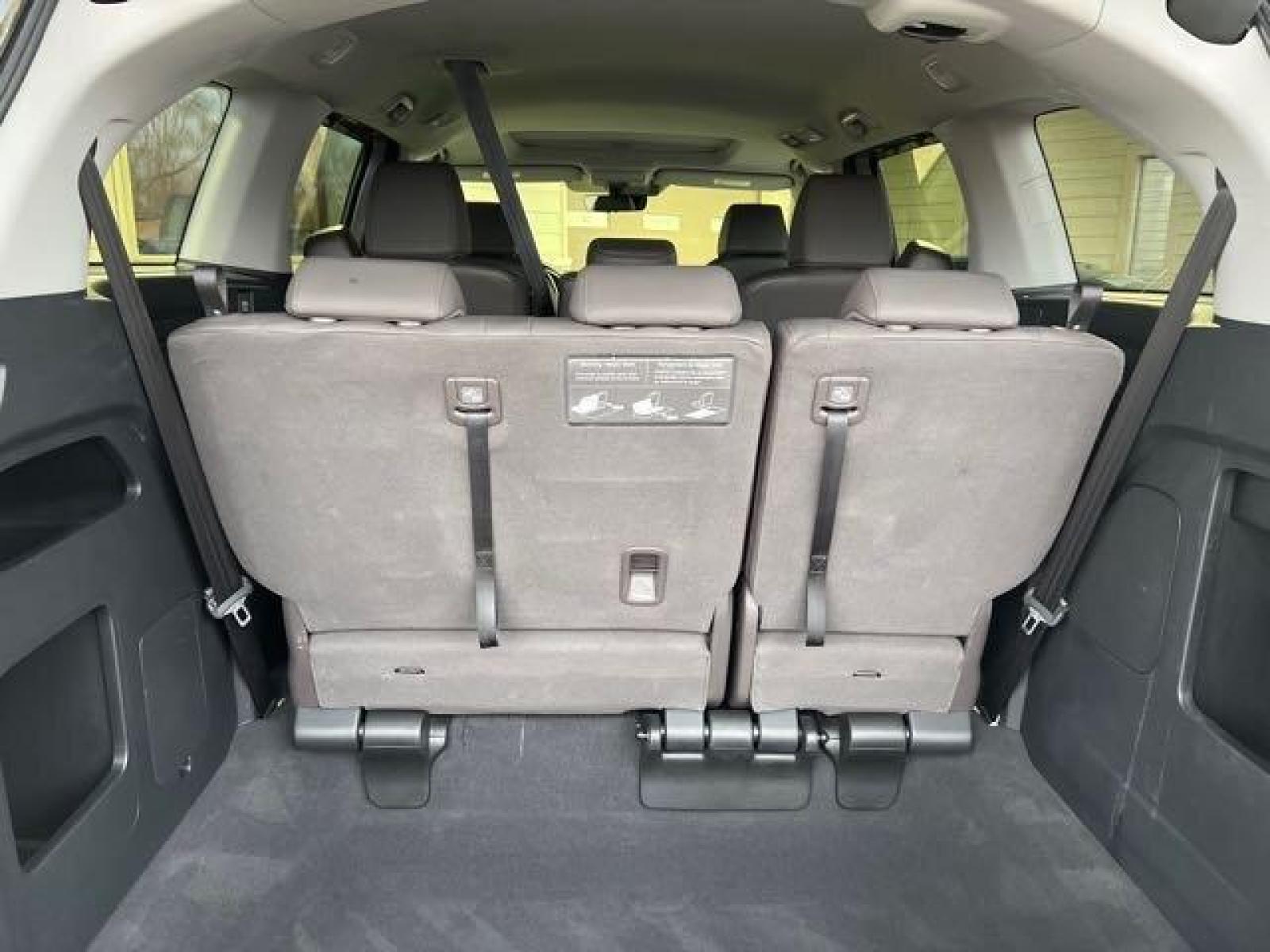 2020 Lunar Silver Metallic Honda Odyssey EX-L (5FNRL6H78LB) with an 3.5L V6 280hp 262ft. lbs. engine, Automatic transmission, located at 25355 Eames Street, Channahon, IL, 60410, (815) 467-1807, 41.429108, -88.228432 - CLEAN LOW MILE FAMILY RIDE! WARRANTY REMAINS! HEATED LEATHER! SUNROOF! 8 PASSENGER! REMOTE START! POWER DOORS! Auto, all power, tilt, cruise, a/c, alloy wheels, keyless entry and more! If youre ready for a different, no hassle and pleasant car buying experience, then give us a chance! Were breaking - Photo #14