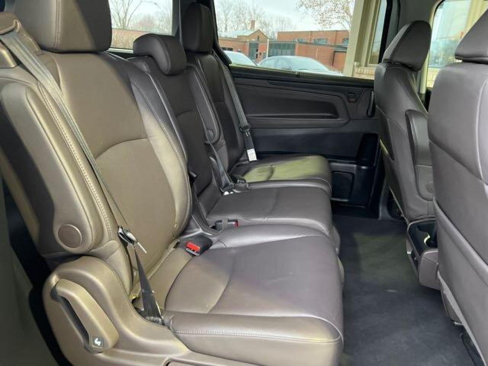 2020 Lunar Silver Metallic Honda Odyssey EX-L (5FNRL6H78LB) with an 3.5L V6 280hp 262ft. lbs. engine, Automatic transmission, located at 25355 Eames Street, Channahon, IL, 60410, (815) 467-1807, 41.429108, -88.228432 - CLEAN LOW MILE FAMILY RIDE! WARRANTY REMAINS! HEATED LEATHER! SUNROOF! 8 PASSENGER! REMOTE START! POWER DOORS! Auto, all power, tilt, cruise, a/c, alloy wheels, keyless entry and more! If youre ready for a different, no hassle and pleasant car buying experience, then give us a chance! Were breaking - Photo #16