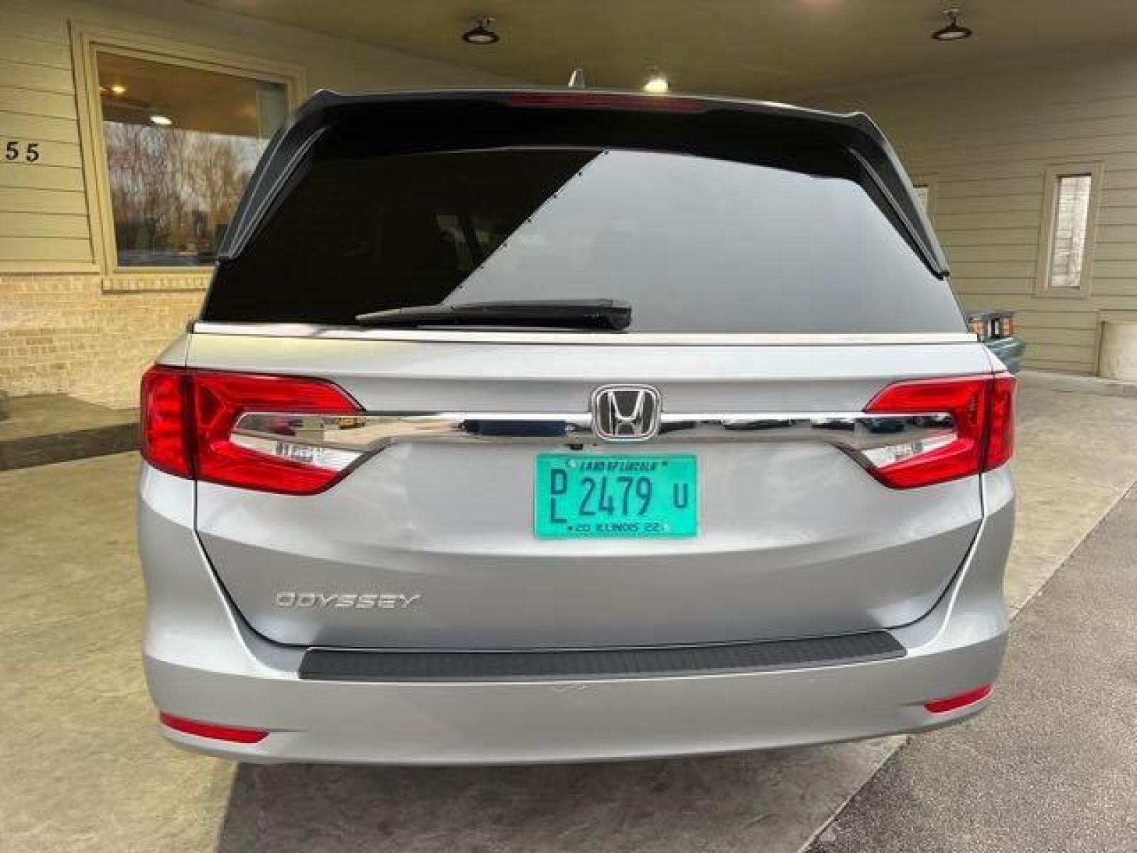 2020 Lunar Silver Metallic Honda Odyssey EX-L (5FNRL6H78LB) with an 3.5L V6 280hp 262ft. lbs. engine, Automatic transmission, located at 25355 Eames Street, Channahon, IL, 60410, (815) 467-1807, 41.429108, -88.228432 - CLEAN LOW MILE FAMILY RIDE! WARRANTY REMAINS! HEATED LEATHER! SUNROOF! 8 PASSENGER! REMOTE START! POWER DOORS! Auto, all power, tilt, cruise, a/c, alloy wheels, keyless entry and more! If youre ready for a different, no hassle and pleasant car buying experience, then give us a chance! Were breaking - Photo #3