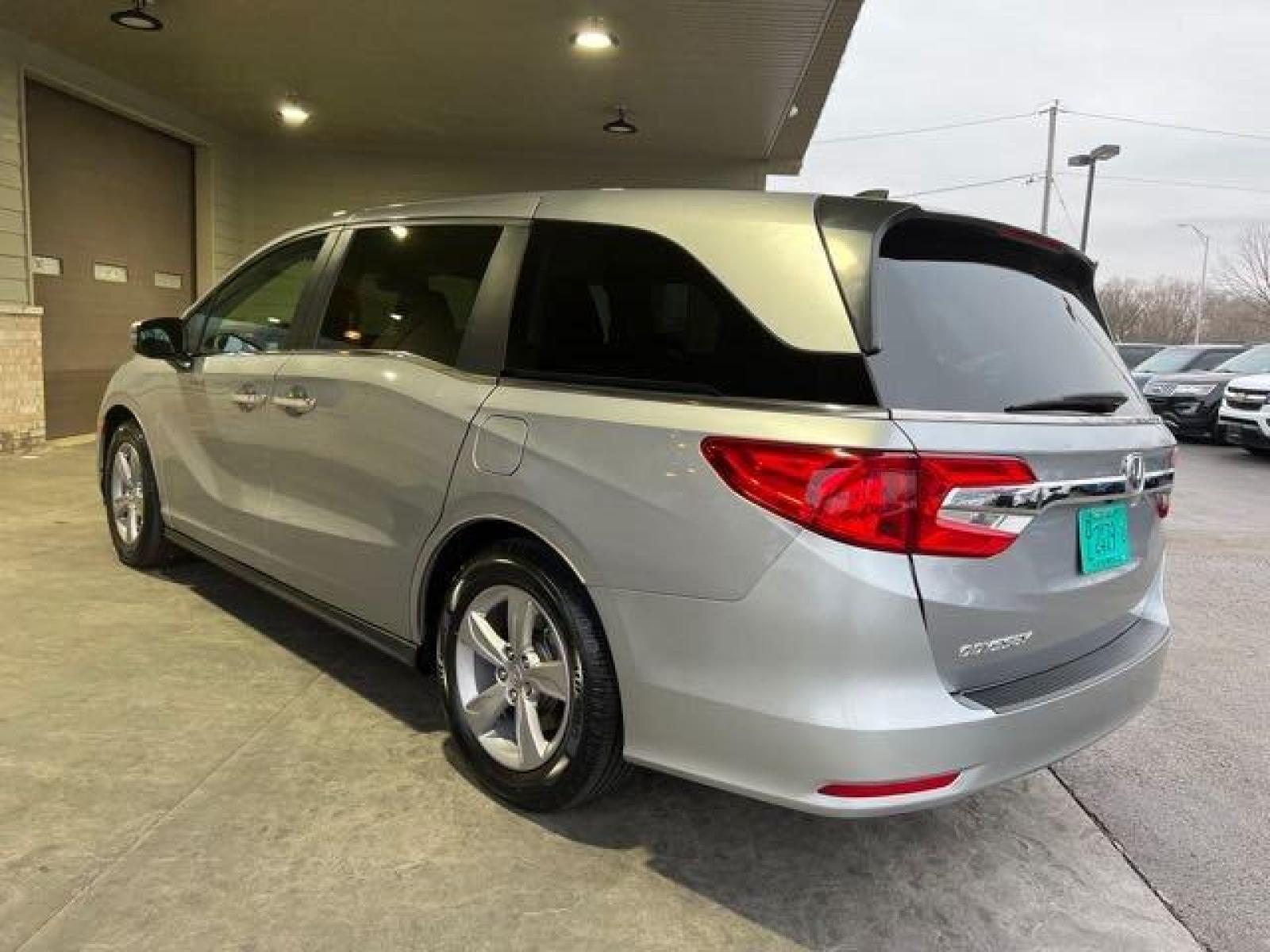 2020 Lunar Silver Metallic Honda Odyssey EX-L (5FNRL6H78LB) with an 3.5L V6 280hp 262ft. lbs. engine, Automatic transmission, located at 25355 Eames Street, Channahon, IL, 60410, (815) 467-1807, 41.429108, -88.228432 - CLEAN LOW MILE FAMILY RIDE! WARRANTY REMAINS! HEATED LEATHER! SUNROOF! 8 PASSENGER! REMOTE START! POWER DOORS! Auto, all power, tilt, cruise, a/c, alloy wheels, keyless entry and more! If youre ready for a different, no hassle and pleasant car buying experience, then give us a chance! Were breaking - Photo #4