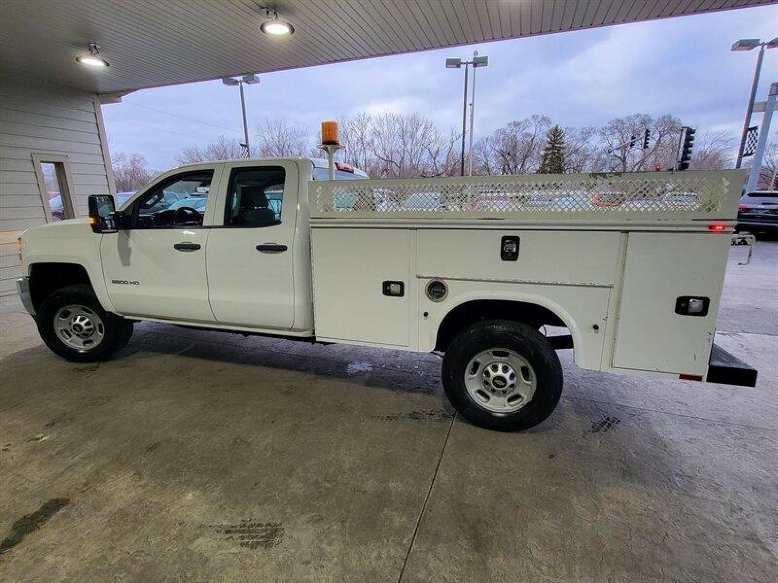 2017 Summit White Chevrolet Silverado 2500 Work Truck (1GB2CUEG8HZ) with an Vortec 6.0L Flex Fuel V8 360hp 380ft. lbs. engine, Automatic transmission, located at 25355 Eames Street, Channahon, IL, 60410, (815) 467-1807, 41.429108, -88.228432 - Auto, all power, tilt, cruise, a/c, alloy wheels, keyless entry and more! If youre ready for a different, no hassle and pleasant car buying experience, then give us a chance! Were breaking the standard Car Sales mold and making one of our very own youll be sure to appreciate! So, why buy from Crase - Photo #10