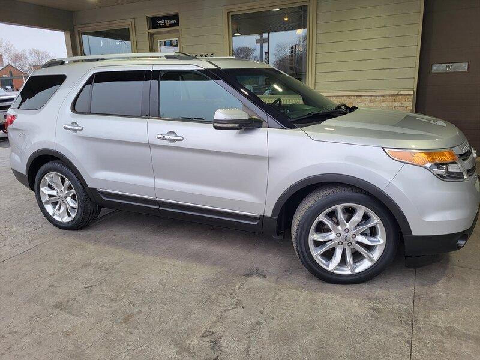 2011 Ingot Silver Metallic Ford Explorer Limited (1FMHK7F85BG) with an 3.5L V6 290hp 255ft. lbs. engine, Automatic transmission, located at 25355 Eames Street, Channahon, IL, 60410, (815) 467-1807, 41.429108, -88.228432 - ** CLEAN LOCAL TRADE ** Auto, all power, tilt, cruise, a/c, alloy wheels, keyless entry and more! If youre ready for a different, no hassle and pleasant car buying experience, then give us a chance! Were breaking the standard Car Sales mold and making one of our very own youll be sure to appreciate! - Photo #1