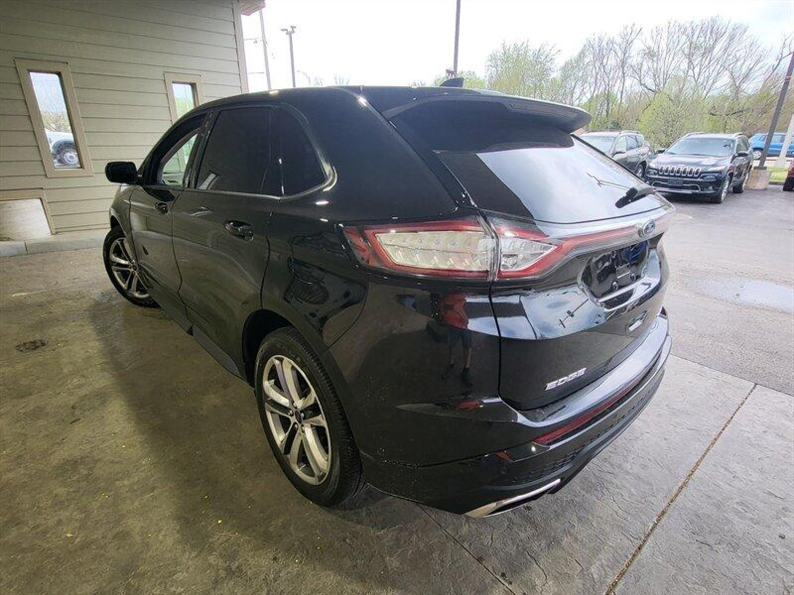 2015 Tuxedo Black Ford Edge Sport (2FMPK3AP3FB) with an EcoBoost 2.7L Turbo engine, Automatic transmission, located at 25355 Eames Street, Channahon, IL, 60410, (815) 467-1807, 41.429108, -88.228432 - CLEAN LOADED LOCAL TRADE! HEATED LEATHER! NAVI! *CPO 3 MONTH/3,000 MILE WARRANTY INCLUDED* If you're ready for a different, no hassle and pleasant car buying experience, then give us a chance! We're breaking the standard Car Sales mold and making one of our very own you'll be sure to appreciate! So, - Photo #7