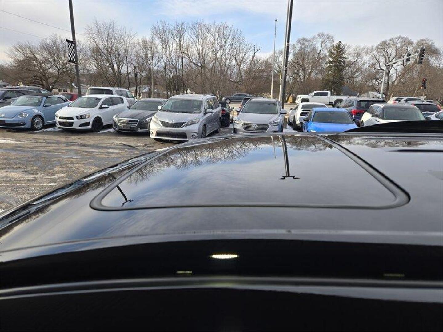 2020 Midnight Black Metallic Toyota Sienna XLE 8 Passenger (5TDYZ3DC1LS) with an 3.5 engine, Automatic transmission, located at 25355 Eames Street, Channahon, IL, 60410, (815) 467-1807, 41.429108, -88.228432 - Photo#12