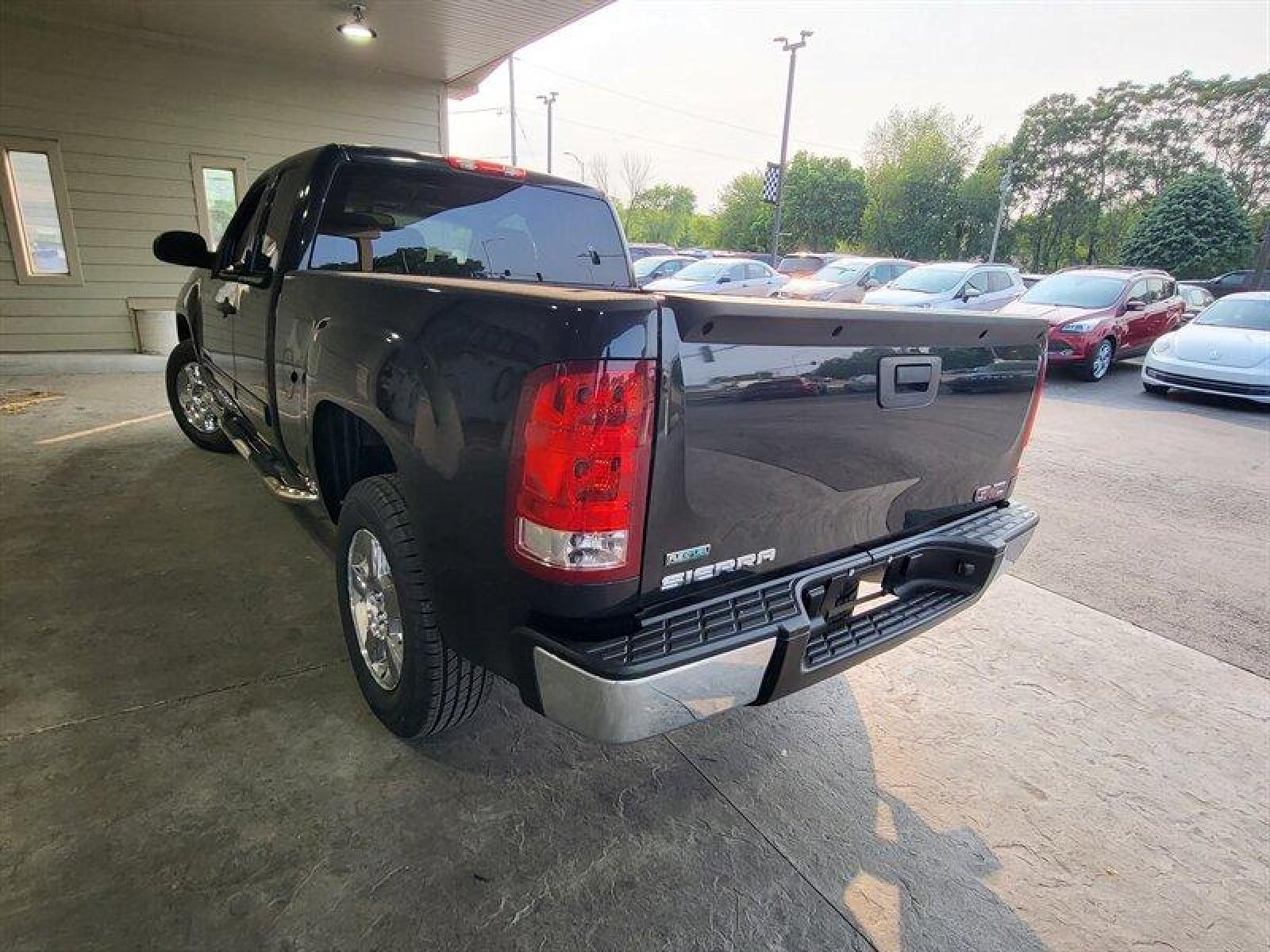 2012 Onyx Black GMC Sierra 1500 SL (1GTR1UEA0CZ) with an Vortec 4.8L Flex Fue engine, Automatic transmission, located at 25355 Eames Street, Channahon, IL, 60410, (815) 467-1807, 41.429108, -88.228432 - If you're ready for a different, no hassle and pleasant car buying experience, then give us a chance! We're breaking the standard Car Sales mold and making one of our very own you'll be sure to appreciate! So, why buy from Crase Auto Connection? Here's a simple answer... For the experience you deser - Photo #8