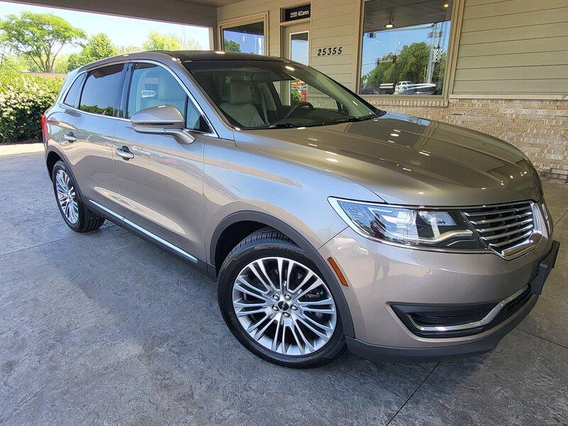 photo of 2017 Lincoln MKX Reserve SUV