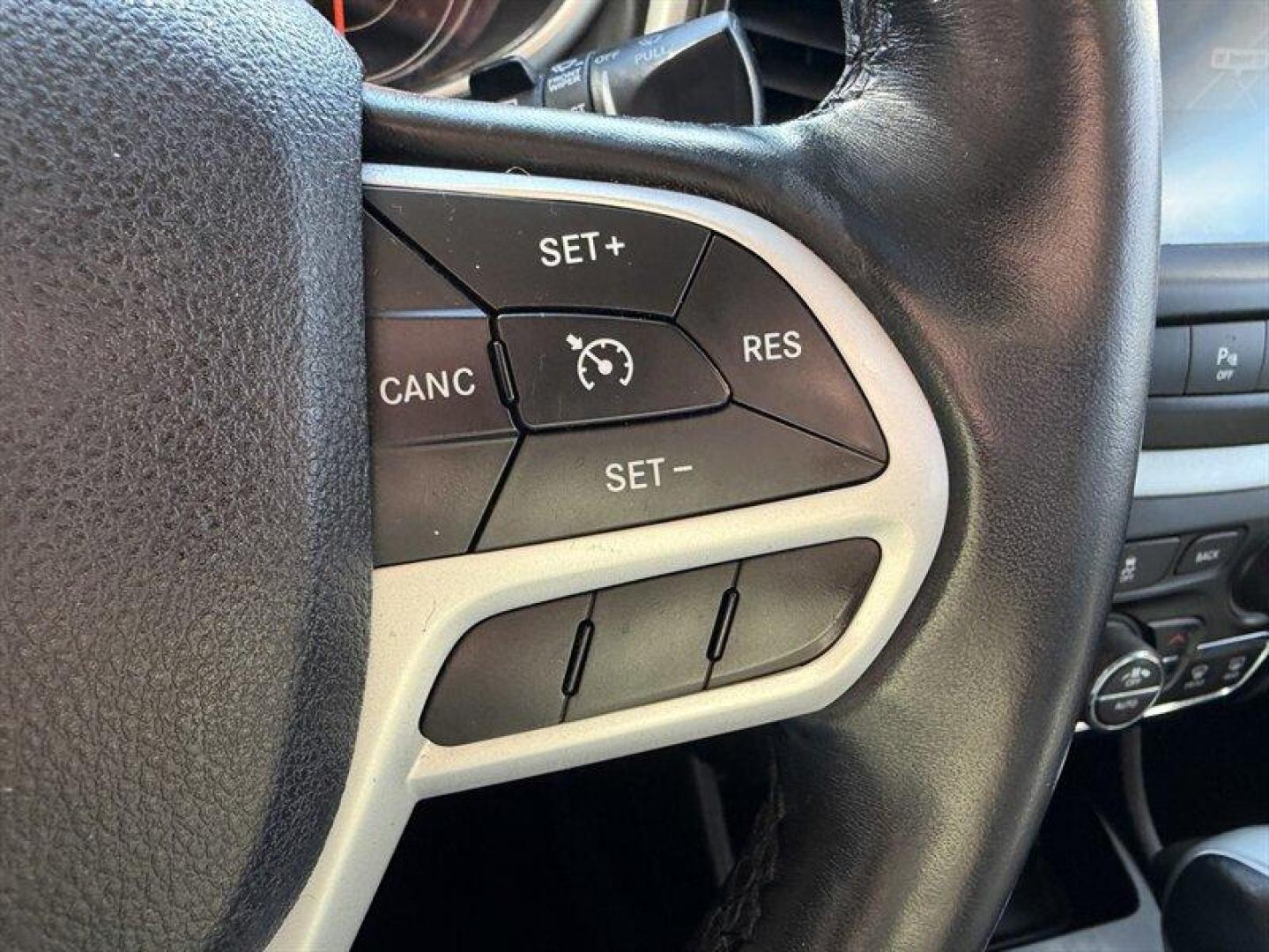 2017 Diamond Black Crystal Pearl Coat Jeep Cherokee Overland (1C4PJLJB9HW) with an 2.4L I4 180hp 171ft. lbs. engine, Automatic transmission, located at 25355 Eames Street, Channahon, IL, 60410, (815) 467-1807, 41.429108, -88.228432 - Photo#24