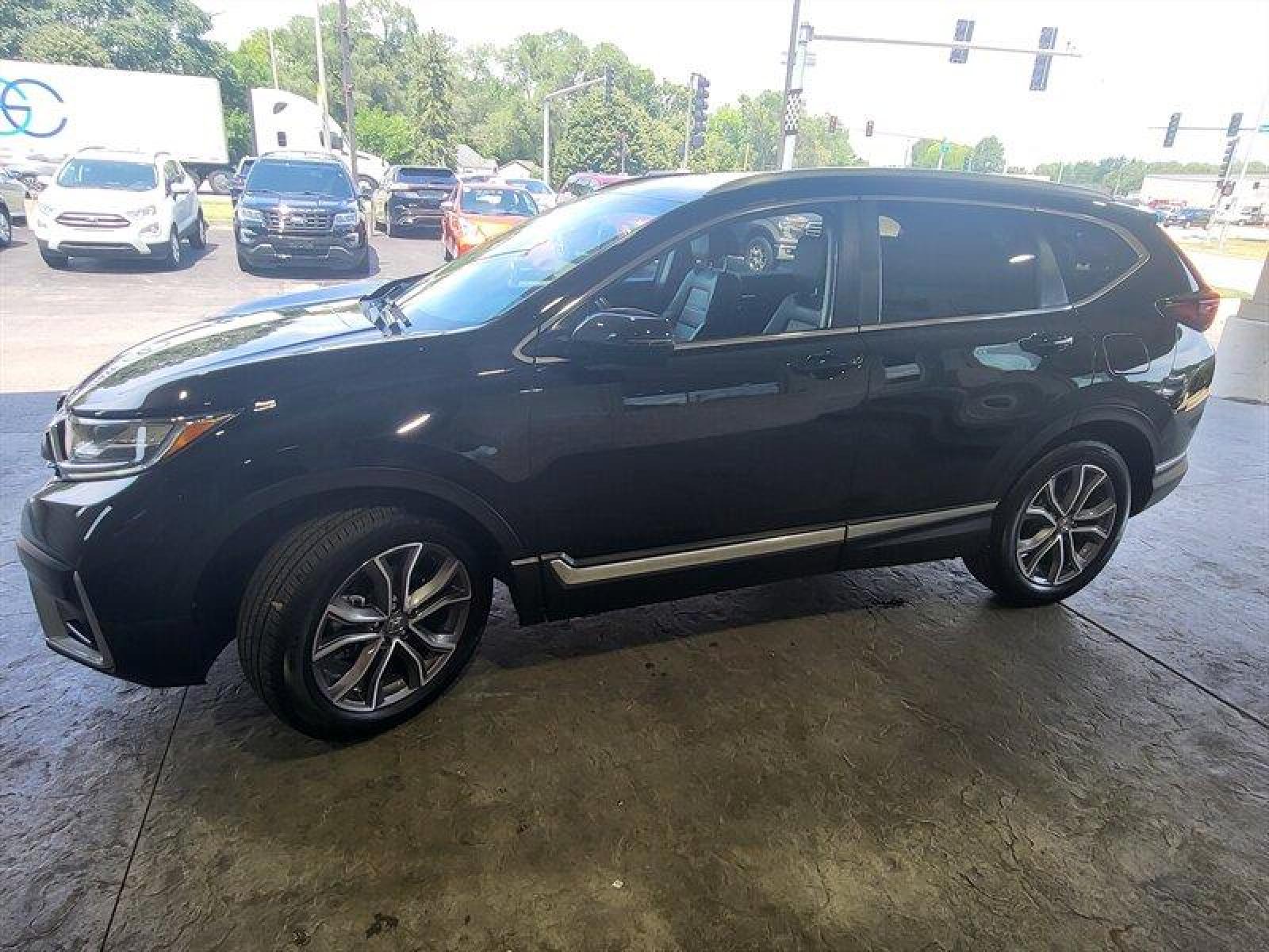 2020 Crystal Black Pearl Honda CR-V Touring (2HKRW2H90LH) with an 1.5L Turbo I4 190hp 179ft. lbs. engine, Automatic transmission, located at 25355 Eames Street, Channahon, IL, 60410, (815) 467-1807, 41.429108, -88.228432 - Photo #11