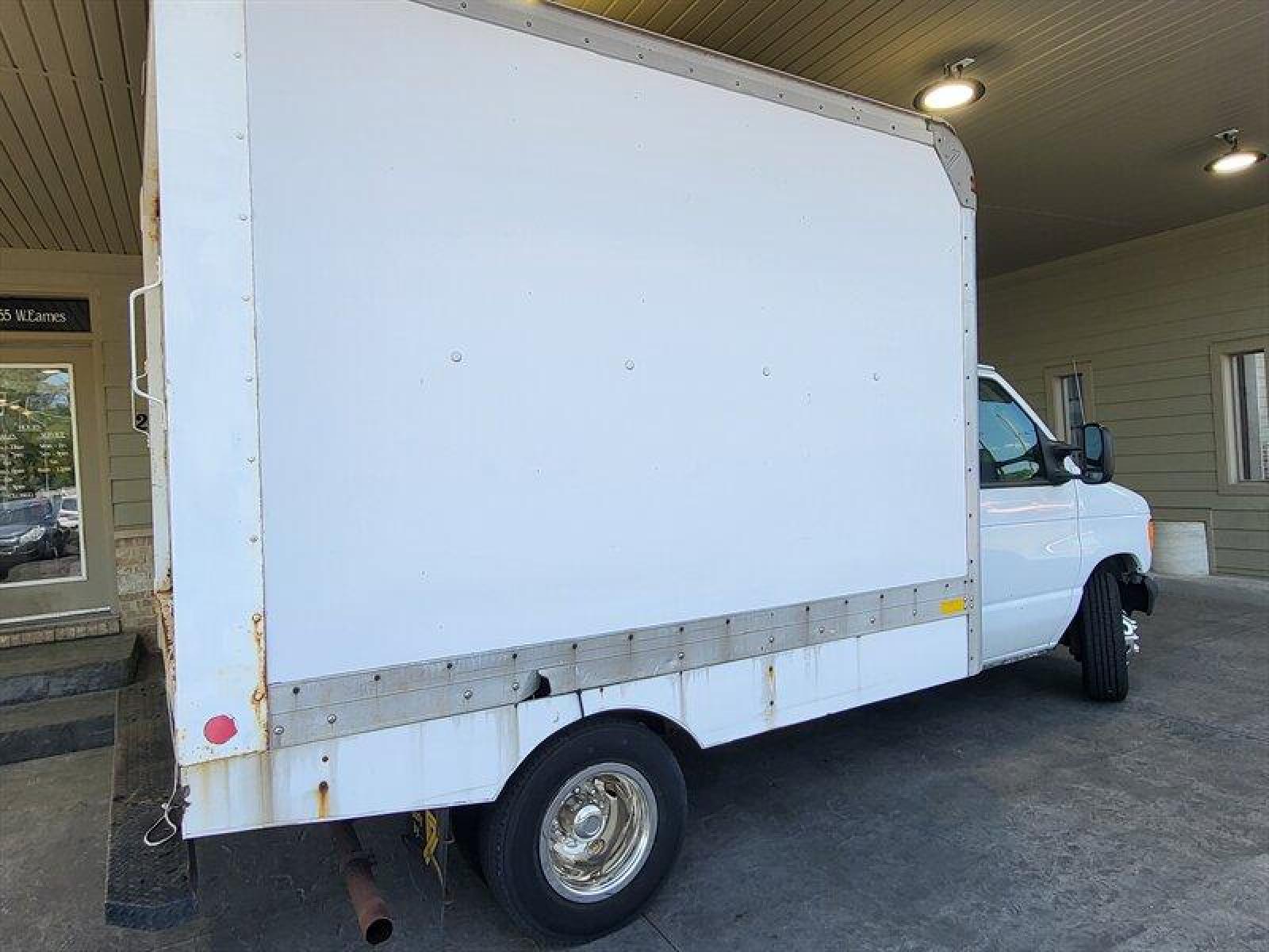 2003 White Ford E-Series Van Standard Cutaway (1FDWE35L03H) with an 5.4 V8 engine, Automatic transmission, located at 25355 Eames Street, Channahon, IL, 60410, (815) 467-1807, 41.429108, -88.228432 - ** 10 FOOT BOX TRUCK PRICED TO MOVE. ** BOX DIMENSIONS 10 FOOT LONG X 94 INCES WIDE X 80 INCHES TALL. RUNS AND DRIVES, NEEDS EXHAUST WORK, CAT CONVERTERS, REAR OVERHEAD DOOR WORKS BUT A LITTLE ROUGH. If you're ready for a different, no hassle and pleasant car buying experience, then give us a chanc - Photo #4