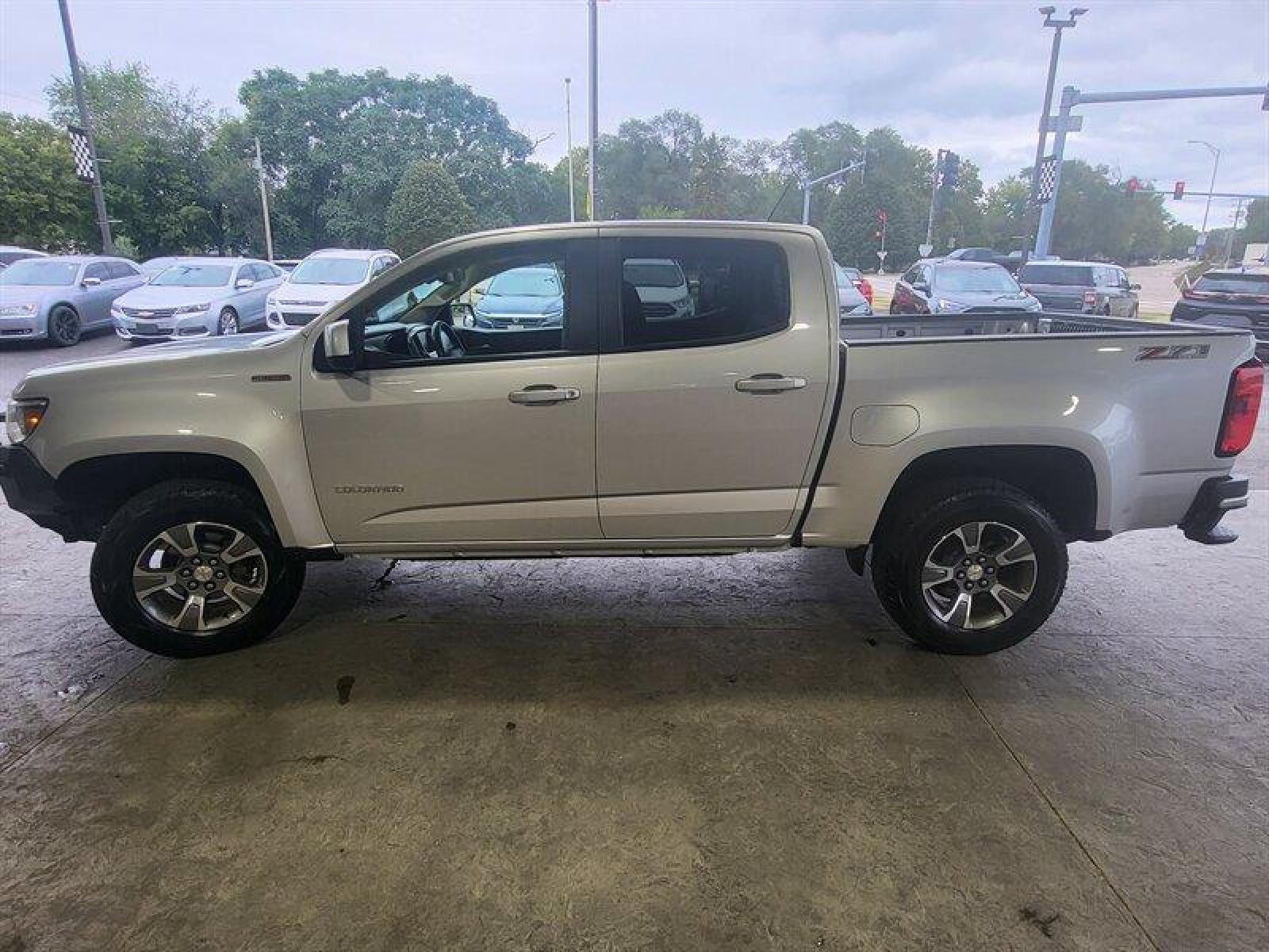 2016 Silver Ice Metallic Chevrolet Colorado Z71 (1GCPTDE15G1) with an Duramax 2.8L Diesel engine, Automatic transmission, located at 25355 Eames Street, Channahon, IL, 60410, (815) 467-1807, 41.429108, -88.228432 - ** DURAMAX DIESEL, LOOK AT THAT FRONT BUMPER AND LIGHTS. **If you're ready for a different, no hassle and pleasant car buying experience, then give us a chance! We're breaking the standard Car Sales mold and making one of our very own you'll be sure to appreciate! So, why buy from Crase Auto Connect - Photo #11