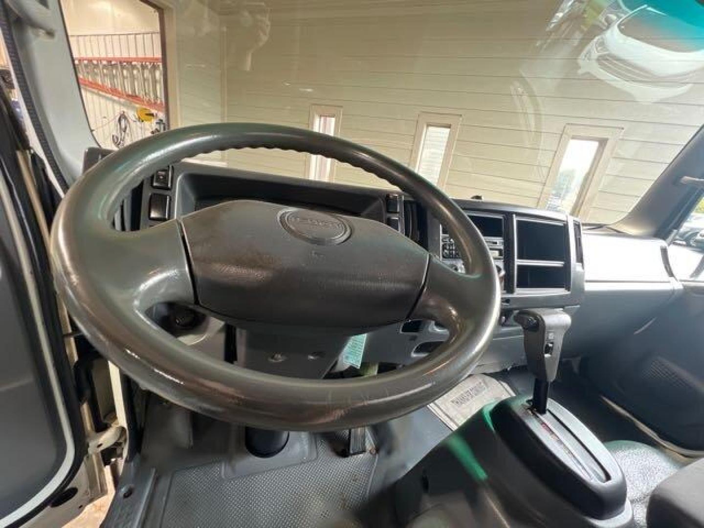 2012 White Isuzu NPR (JALC4W163C7) , Automatic transmission, located at 25355 Eames Street, Channahon, IL, 60410, (815) 467-1807, 41.429108, -88.228432 - Photo#19