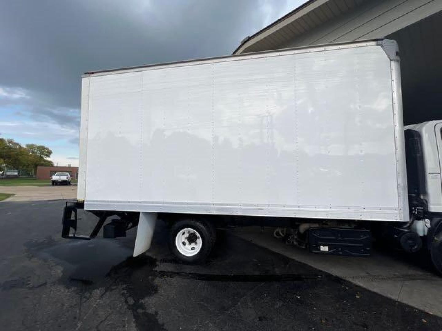 2012 White Isuzu NPR (JALC4W163C7) , Automatic transmission, located at 25355 Eames Street, Channahon, IL, 60410, (815) 467-1807, 41.429108, -88.228432 - Photo#8