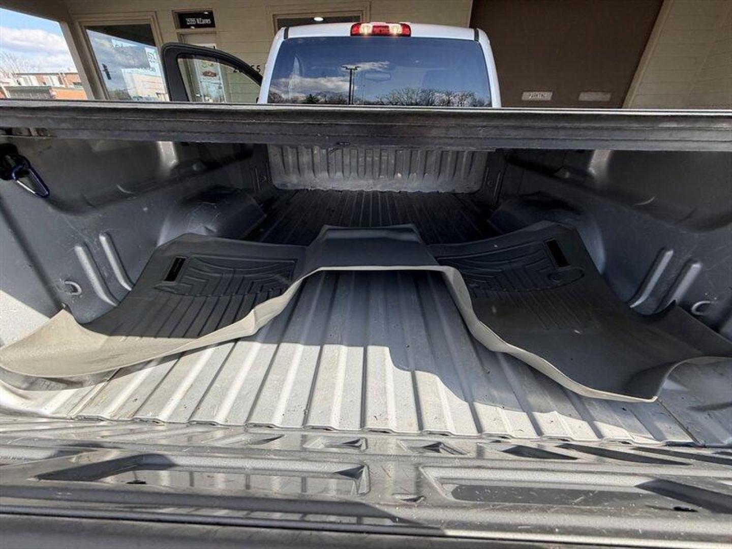 2014 Quicksilver Metallic GMC Sierra 1500 (1GTN1TEH9EZ) with an 4.3 engine, Automatic transmission, located at 25355 Eames Street, Channahon, IL, 60410, (815) 467-1807, 41.429108, -88.228432 - 2014 GMC Sierra 1500 Quicksilver Metallic exterior, Jet Black/Dark Ash interior. This Sierra is powered by the dependable 4.3L V6 paired with a six-speed automatic transmission, delivering a well-balanced combination of everyday drivability, strong low-end torque and respectable towing capability f - Photo#12