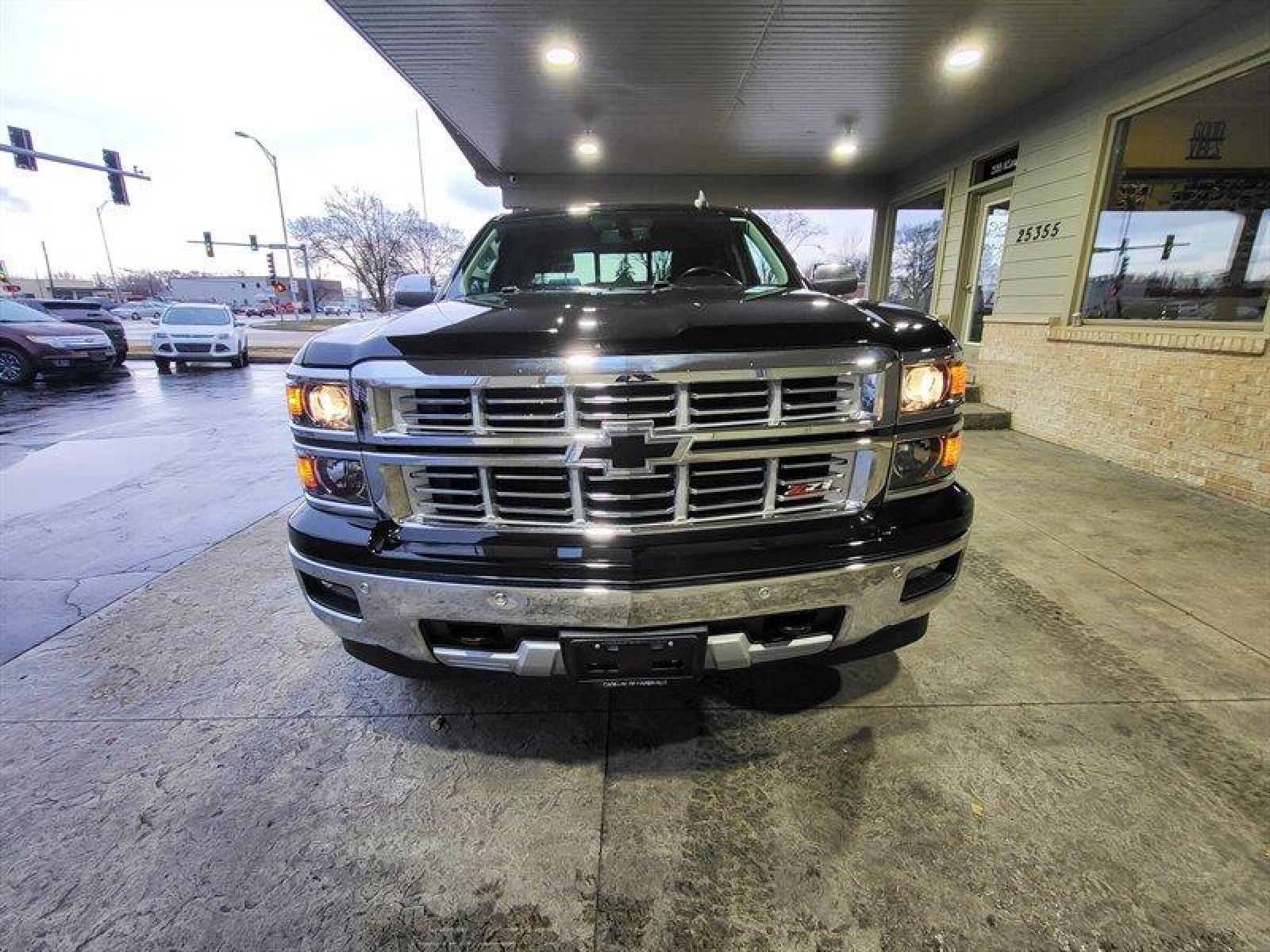 2015 Black Chevrolet Silverado 1500 LTZ 2LZ (1GCVKSEC4FZ) with an EcoTec3 5.3L V8 355hp 383ft. lbs. engine, Automatic transmission, located at 25355 Eames Street, Channahon, IL, 60410, (815) 467-1807, 41.429108, -88.228432 - CLEAN LOADED LOCAL TRADE! LOADED WITH ALL THE FEATURES YOU DESERVE! HEATEDF LEATHER! NAVIGATION! BACK UP CAMERA! REMOTE START! If you're ready for a different, no hassle and pleasant car buying experience, then give us a chance! We're breaking the standard Car Sales mold and making one of our very o - Photo #10