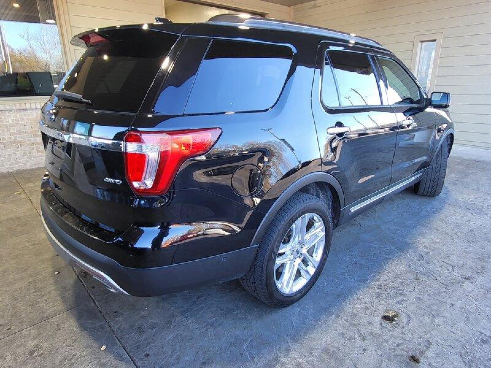 2016 Shadow Black Ford Explorer Limited (1FM5K8F83GG) with an 3.5L V6 290hp 255ft. lbs. engine, Automatic transmission, located at 25355 Eames Street, Channahon, IL, 60410, (815) 467-1807, 41.429108, -88.228432 - Photo #2