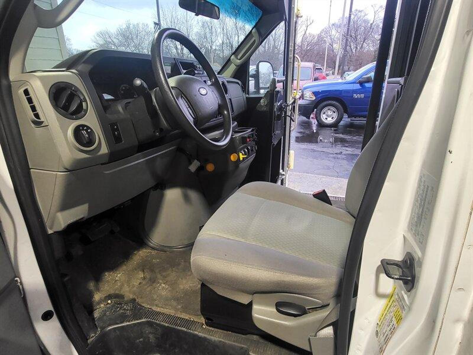 2011 Oxford White Ford Commercial (1FTDS3EL9BD) with an Triton 5.4L Flex Fuel V8 255hp 350ft. lbs. engine, Automatic transmission, located at 25355 Eames Street, Channahon, IL, 60410, (815) 467-1807, 41.429108, -88.228432 - 12 PASSENGER VAN WITH A BRAUN CENTURY 2 SERIES HANDICAP LIFT, ONLY 35,000 MILES. **If you're ready for a different, no hassle and pleasant car buying experience, then give us a chance! We're breaking the standard Car Sales mold and making one of our very own you'll be sure to appreciate! So, why buy - Photo #11