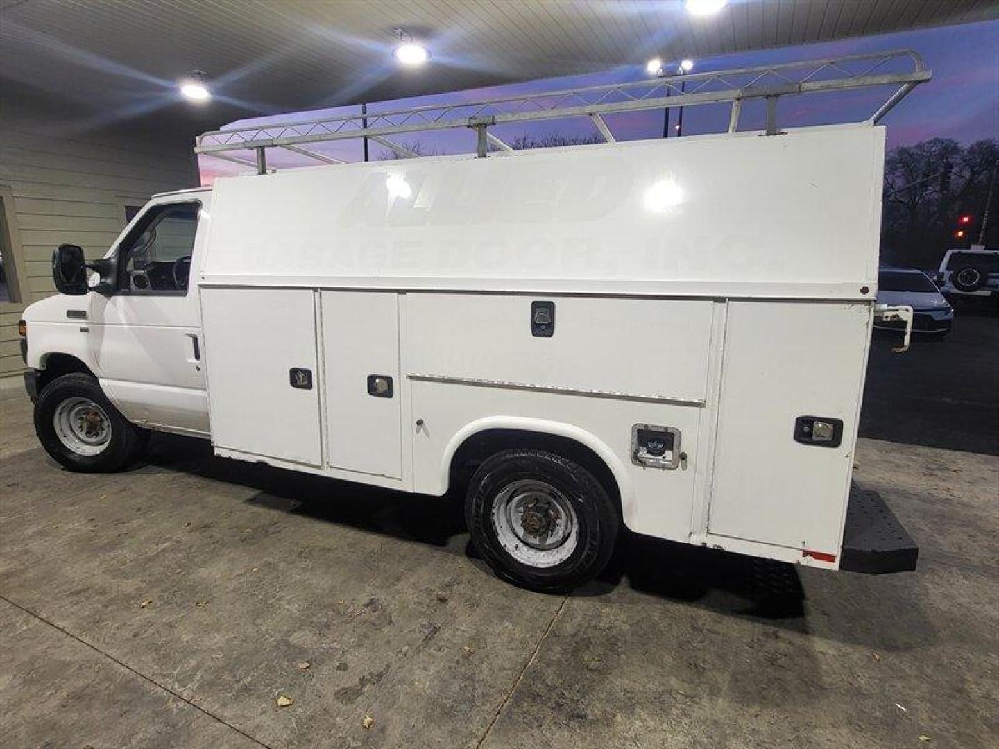 2015 White Ford E-Series Van Base Cutaway (1FDWE3FL9FD) with an Triton 5.4L Flex Fuel V8 255hp 350ft. lbs. engine, Automatic transmission, located at 25355 Eames Street, Channahon, IL, 60410, (815) 467-1807, 41.429108, -88.228432 - ** KNAPHEIDE PLUMBERS UTILITY BODY, CLEAN LOCAL TRADE! ** If you're ready for a different, no hassle and pleasant car buying experience, then give us a chance! We're breaking the standard Car Sales mold and making one of our very own you'll be sure to appreciate! So, why buy from Crase Auto Connecti - Photo#8