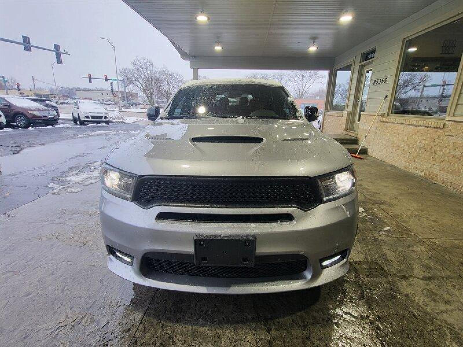 2019 Billet Clear Coat Dodge Durango R/T (1C4SDJCT8KC) with an HEMI 5.7L V8 360hp 390ft. lbs. engine, Automatic transmission, located at 25355 Eames Street, Channahon, IL, 60410, (815) 467-1807, 41.429108, -88.228432 - Listen up, folks! The 2019 Dodge Durango R/T is a real powerhouse, thanks to its HEMI 5.7L V8 engine that cranks out a whopping 360 horses and 390 foot-pounds of torque. This baby can go from 0 to 60 in no time, leaving all the other SUVs in the dust. Now, let's talk about the factory default featu - Photo #9
