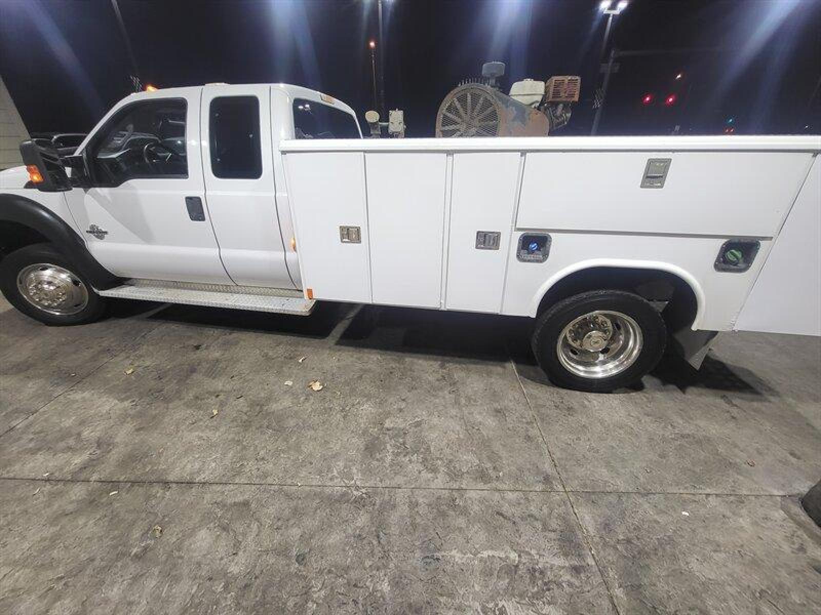 2012 White Ford F-450 XL DRW (1FD0X4HT7CE) , located at 25355 Eames Street, Channahon, IL, 60410, (815) 467-1807, 41.429108, -88.228432 - ** LOCAL TRADE IN , 11 FOOT READING UTILITY BODY, TUNED. ** The 2012 Ford F-450 is a powerful and versatile truck with below 96,000 miles, averaging less than 8,000 miles per year. This model comes with a factory default 6.7L Power Stroke V8 Turbo Diesel engine, which provides exceptional power and - Photo #9