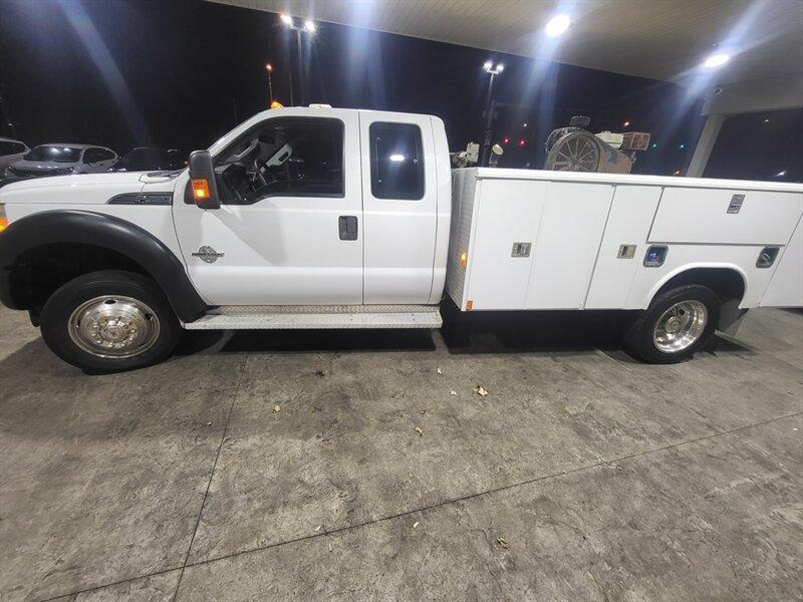 2012 White Ford F-450 XL DRW (1FD0X4HT7CE) , located at 25355 Eames Street, Channahon, IL, 60410, (815) 467-1807, 41.429108, -88.228432 - ** LOCAL TRADE IN , 11 FOOT READING UTILITY BODY, TUNED. ** The 2012 Ford F-450 is a powerful and versatile truck with below 96,000 miles, averaging less than 8,000 miles per year. This model comes with a factory default 6.7L Power Stroke V8 Turbo Diesel engine, which provides exceptional power and - Photo #10