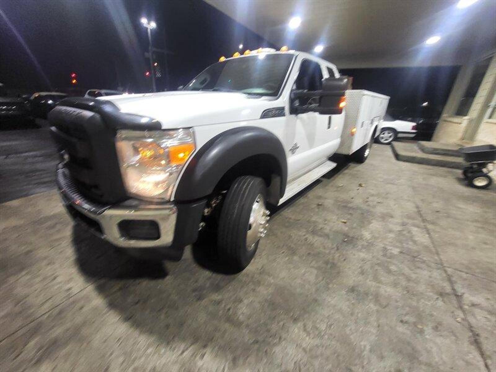 2012 White Ford F-450 XL DRW (1FD0X4HT7CE) , located at 25355 Eames Street, Channahon, IL, 60410, (815) 467-1807, 41.429108, -88.228432 - ** LOCAL TRADE IN , 11 FOOT READING UTILITY BODY, TUNED. ** The 2012 Ford F-450 is a powerful and versatile truck with below 96,000 miles, averaging less than 8,000 miles per year. This model comes with a factory default 6.7L Power Stroke V8 Turbo Diesel engine, which provides exceptional power and - Photo #12