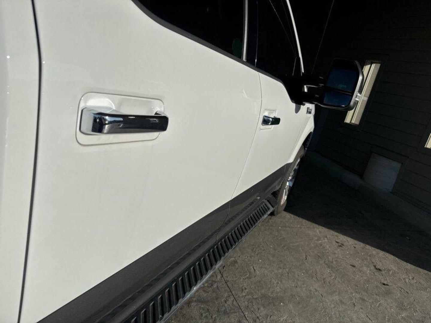 2019 Oxford White Ford F-150 XLT (1FTEW1E46KF) with an EcoBoost 3.5L Twin Turbo V6 375hp 470ft. lbs. engine, Automatic transmission, located at 25355 Eames Street, Channahon, IL, 60410, (815) 467-1807, 41.429108, -88.228432 - Photo#10