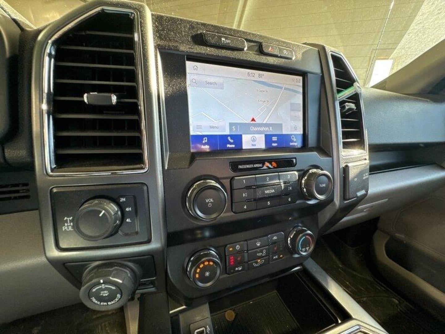 2019 Oxford White Ford F-150 XLT (1FTEW1E46KF) with an EcoBoost 3.5L Twin Turbo V6 375hp 470ft. lbs. engine, Automatic transmission, located at 25355 Eames Street, Channahon, IL, 60410, (815) 467-1807, 41.429108, -88.228432 - Photo#19