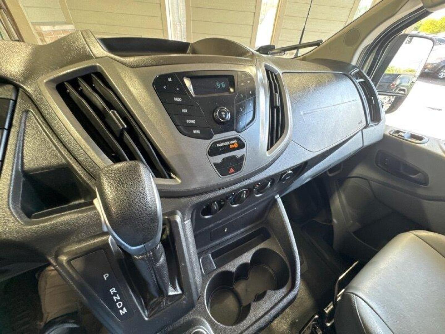 2017 Oxford White Ford Transit (1FTYR1ZM6HK) with an 3.7L V6 275hp 260ft. lbs. engine, Automatic transmission, located at 25355 Eames Street, Channahon, IL, 60410, (815) 467-1807, 41.429108, -88.228432 - Photo#12